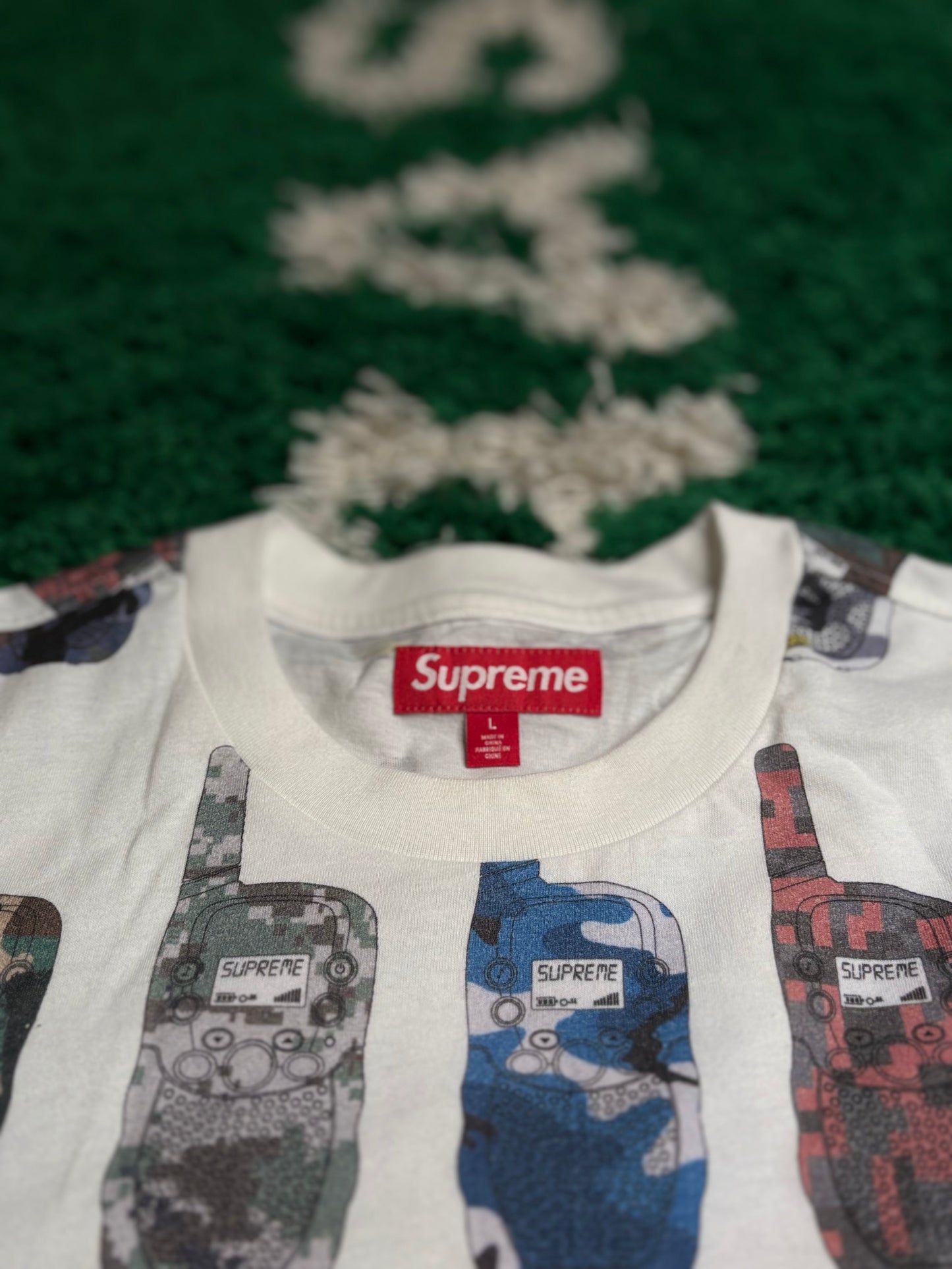 Supreme Walkie Talkie Tee Size Large