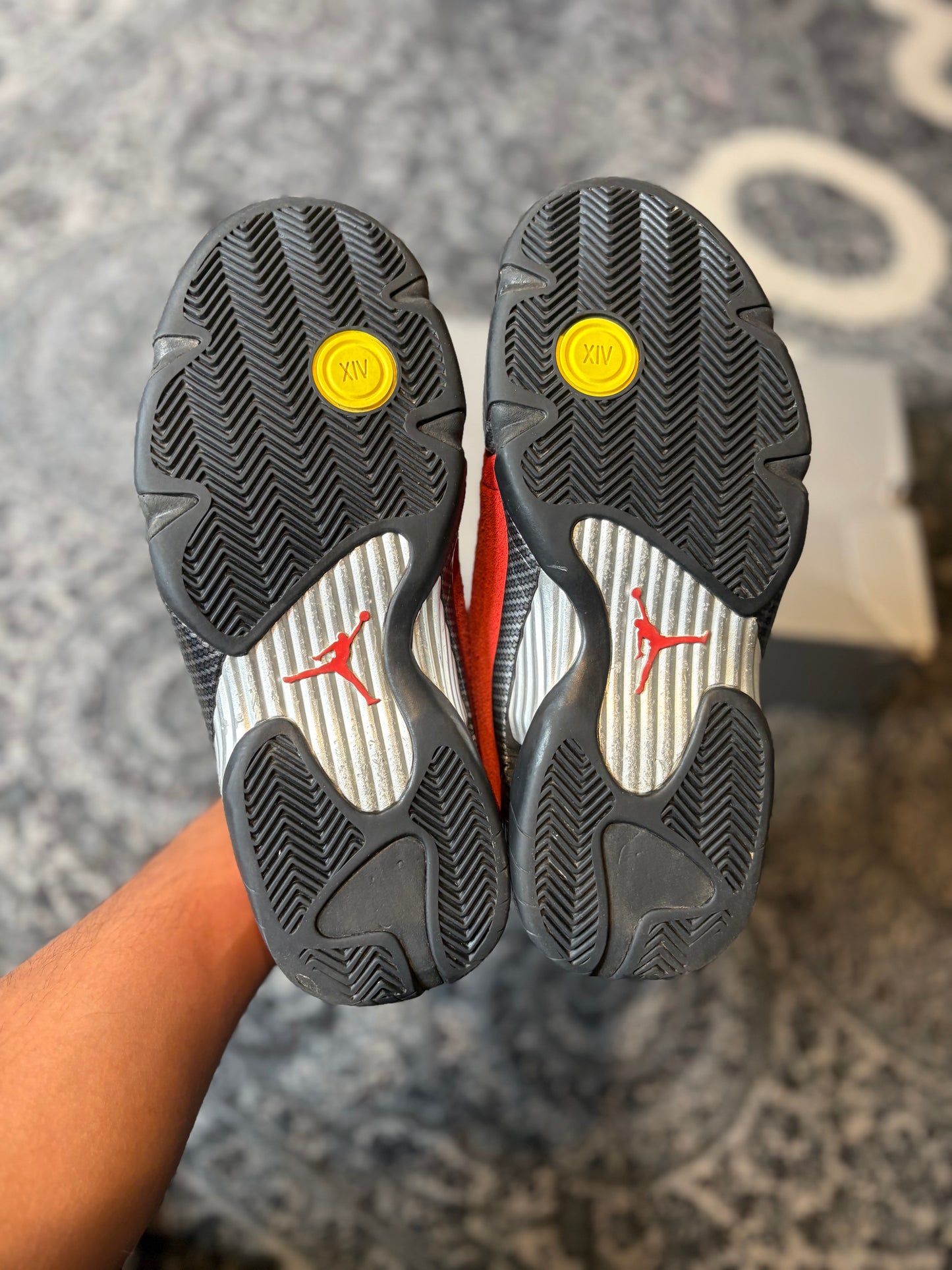 Jordan 14 Retro “ Ferrari” PO OG SIZE 7.5