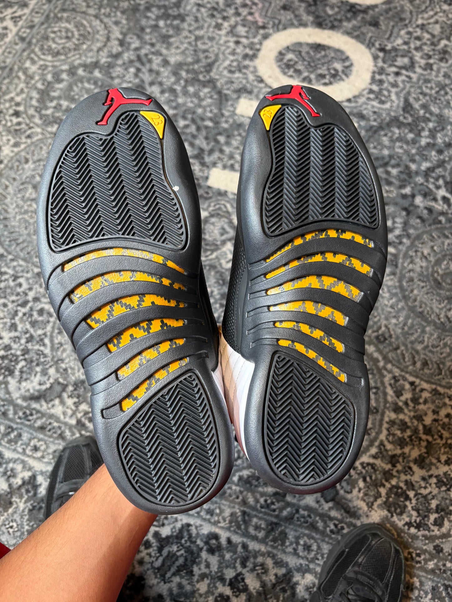 Jordan 12 Retro “Taxi” CLEAN NB SIZE 11