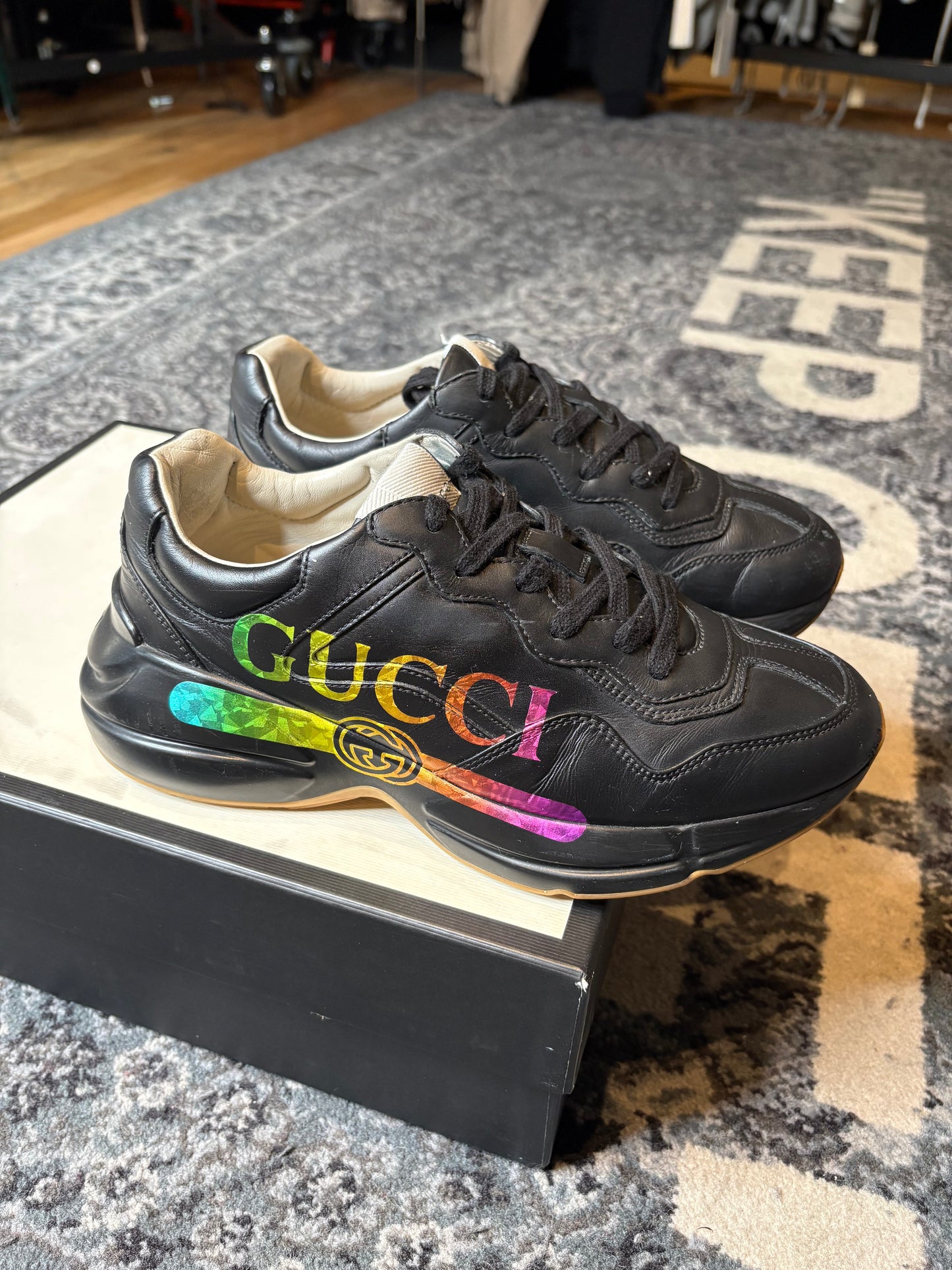 Gucci Rython “Iridescent Logo” Clean Og Size 6.5G
