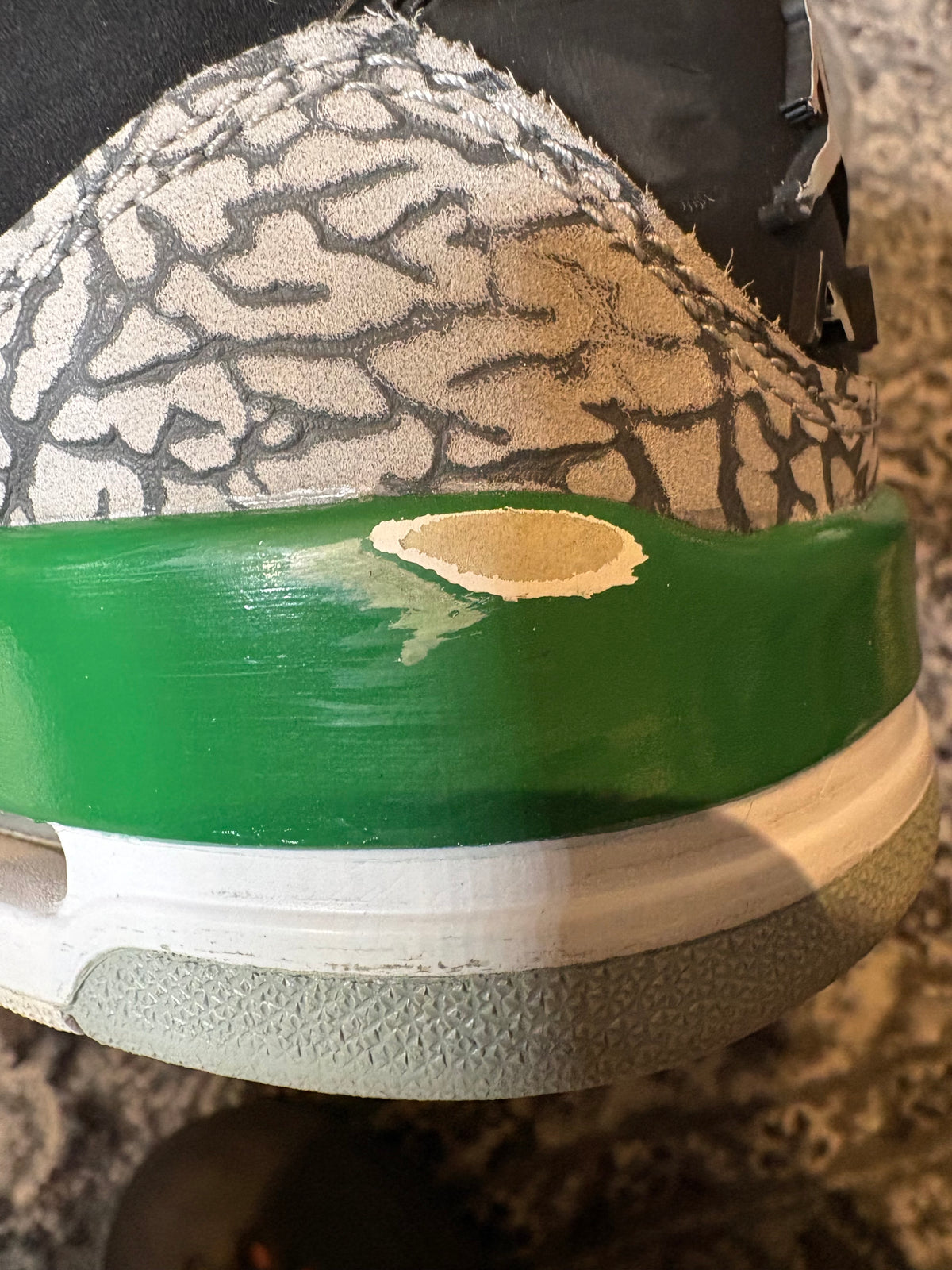 Jordan 3 Retro “Pine Green” Po Nb Size 7.5