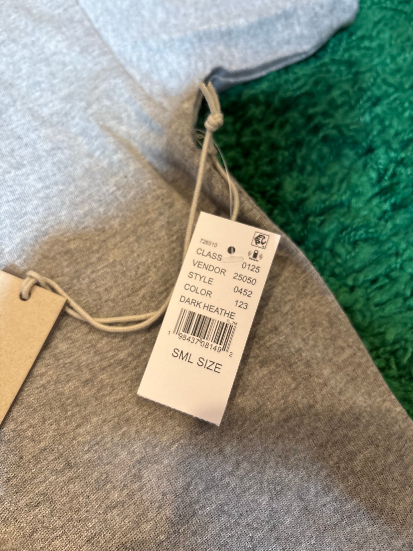 FOG Essentials Tee Gray Red DS Size Small