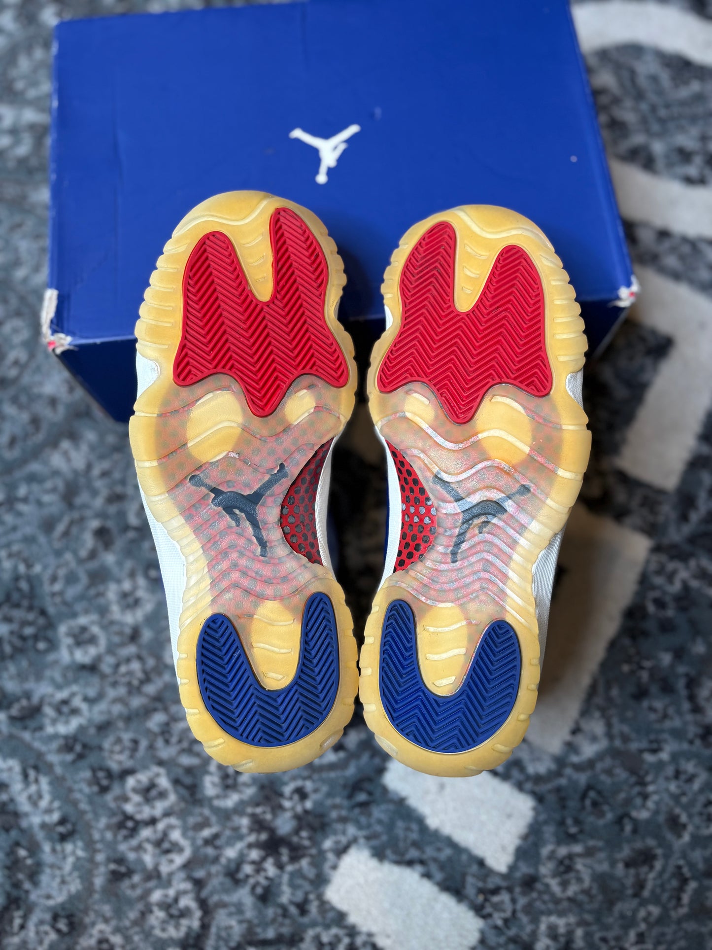 Jordan 11 Retro “Rare Air” Clean Og Size 9