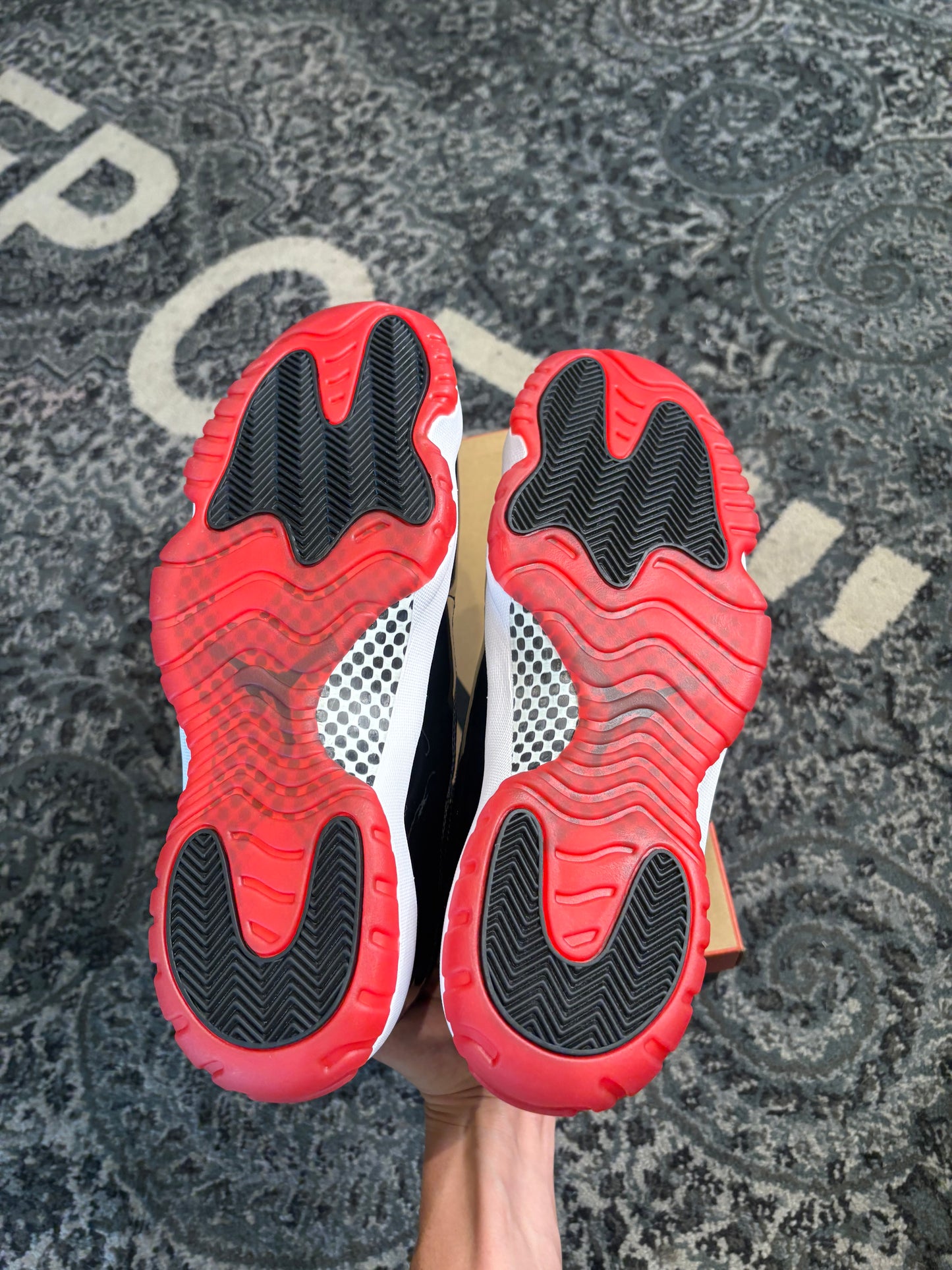 Air Jordan 11 Retro Bred DS OG Size 12.5