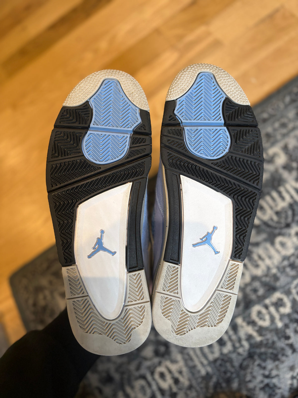 Jordan 4 Retro “Unc” Clean Og Size 12