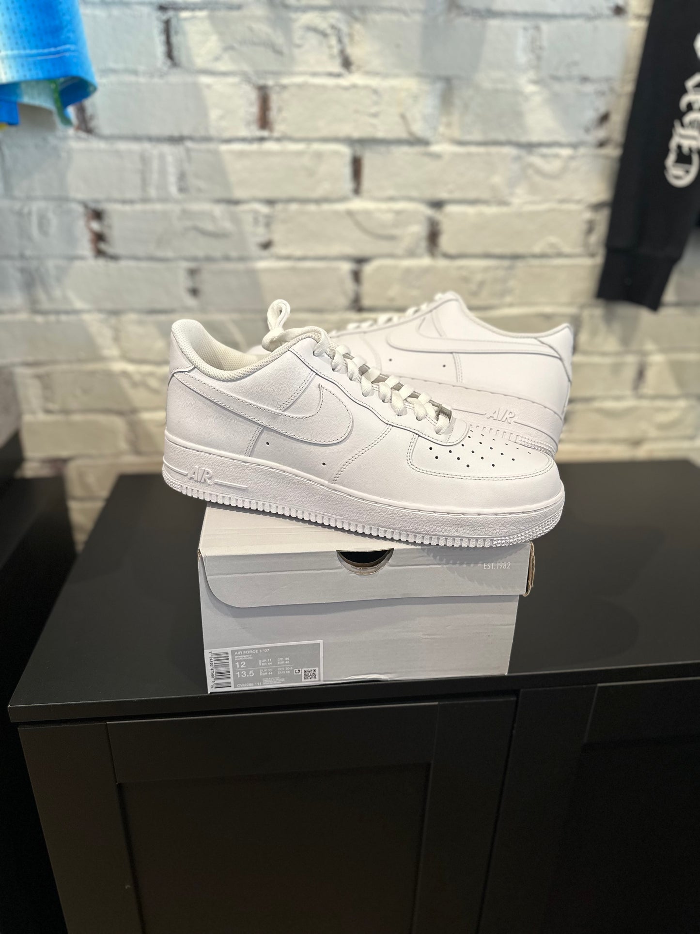 Nike Air Force 1 White DS OG