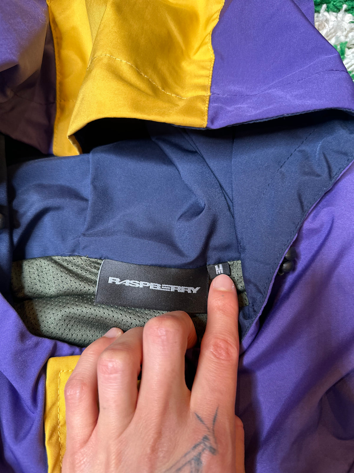 Raspberry Hills Shanghai Jacket Size Medium