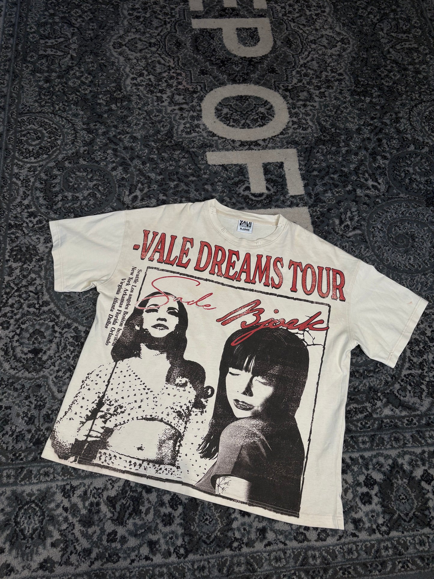 Vale Dreams Tour Tee PO Size XL
