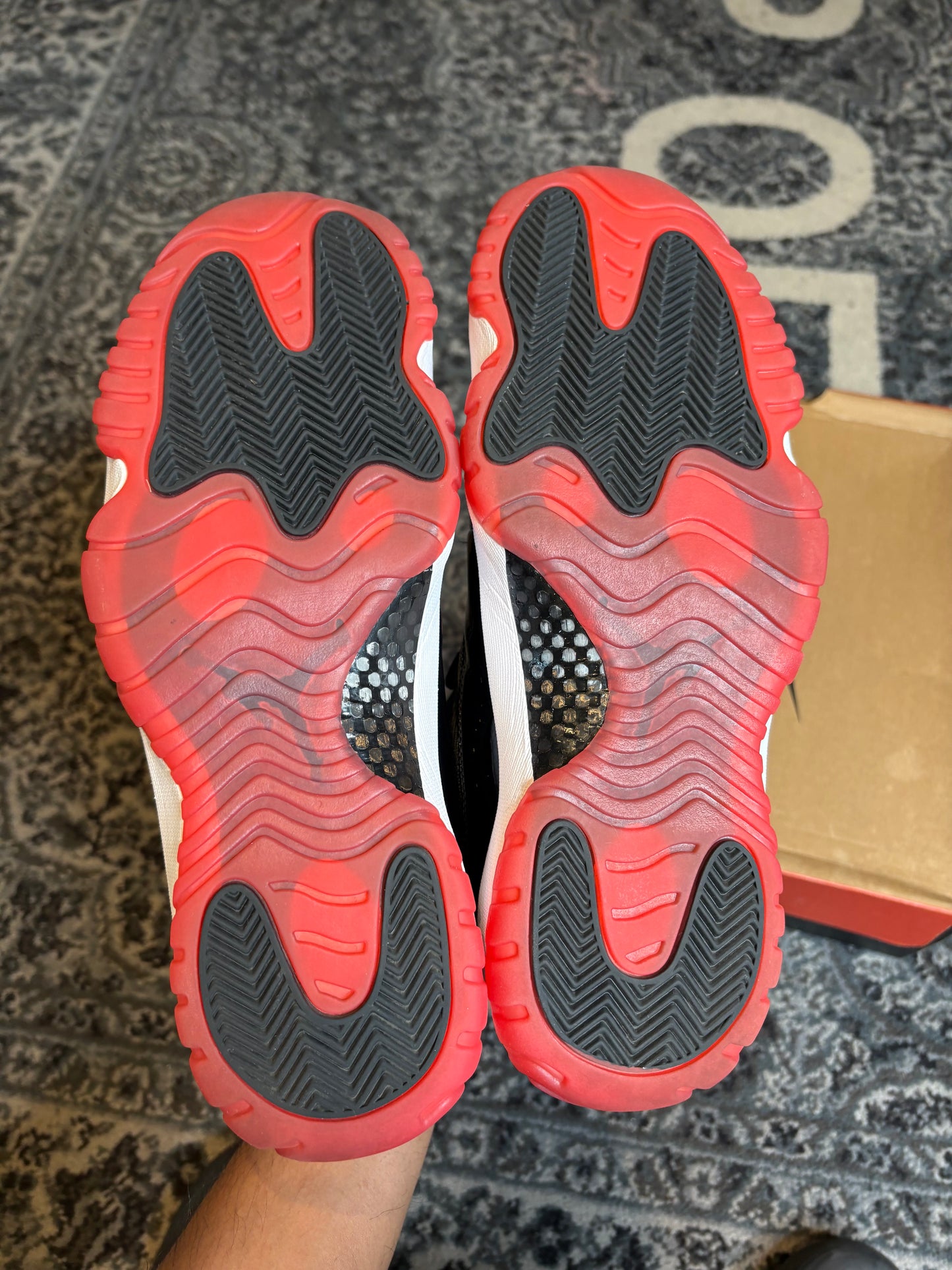 Jordan 11 Retro Low “Bred” OG CLEAN SIZE 11.5