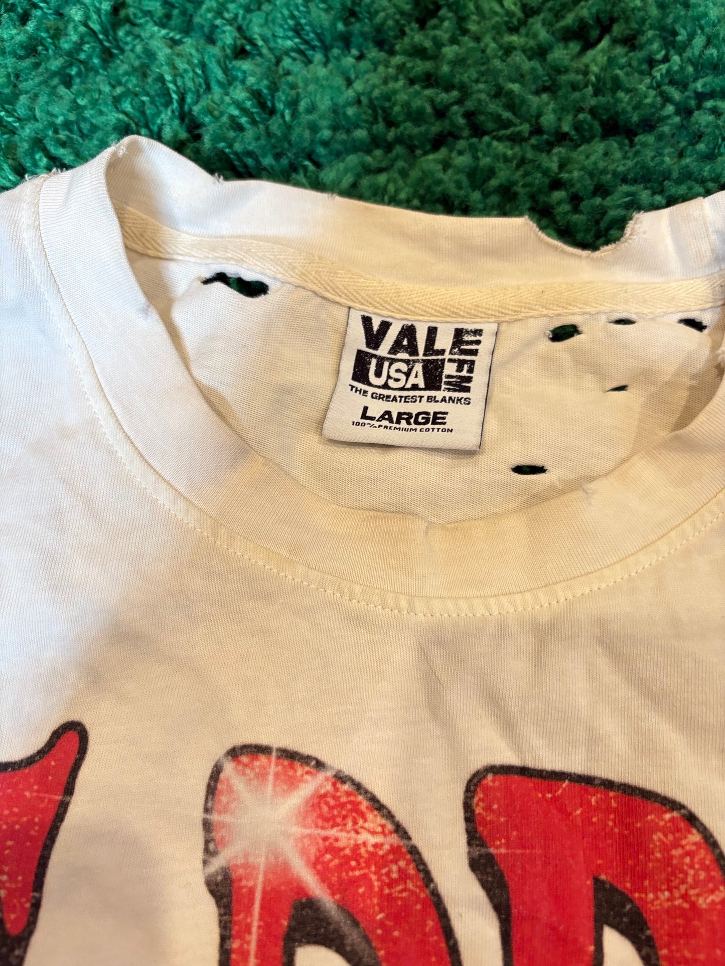 Vale Heaven Tee Size Large