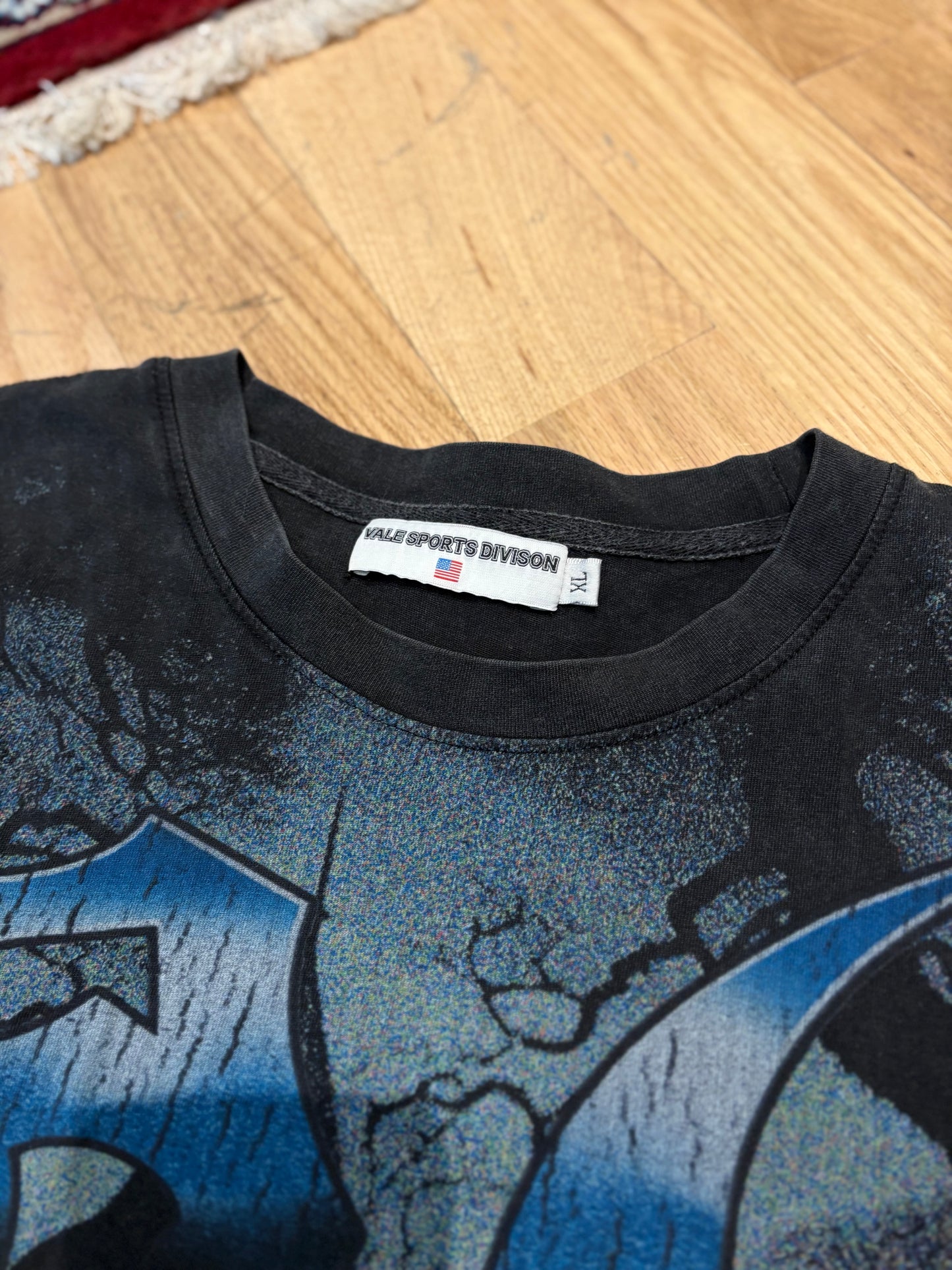 Vale Ghost Tee Size XL