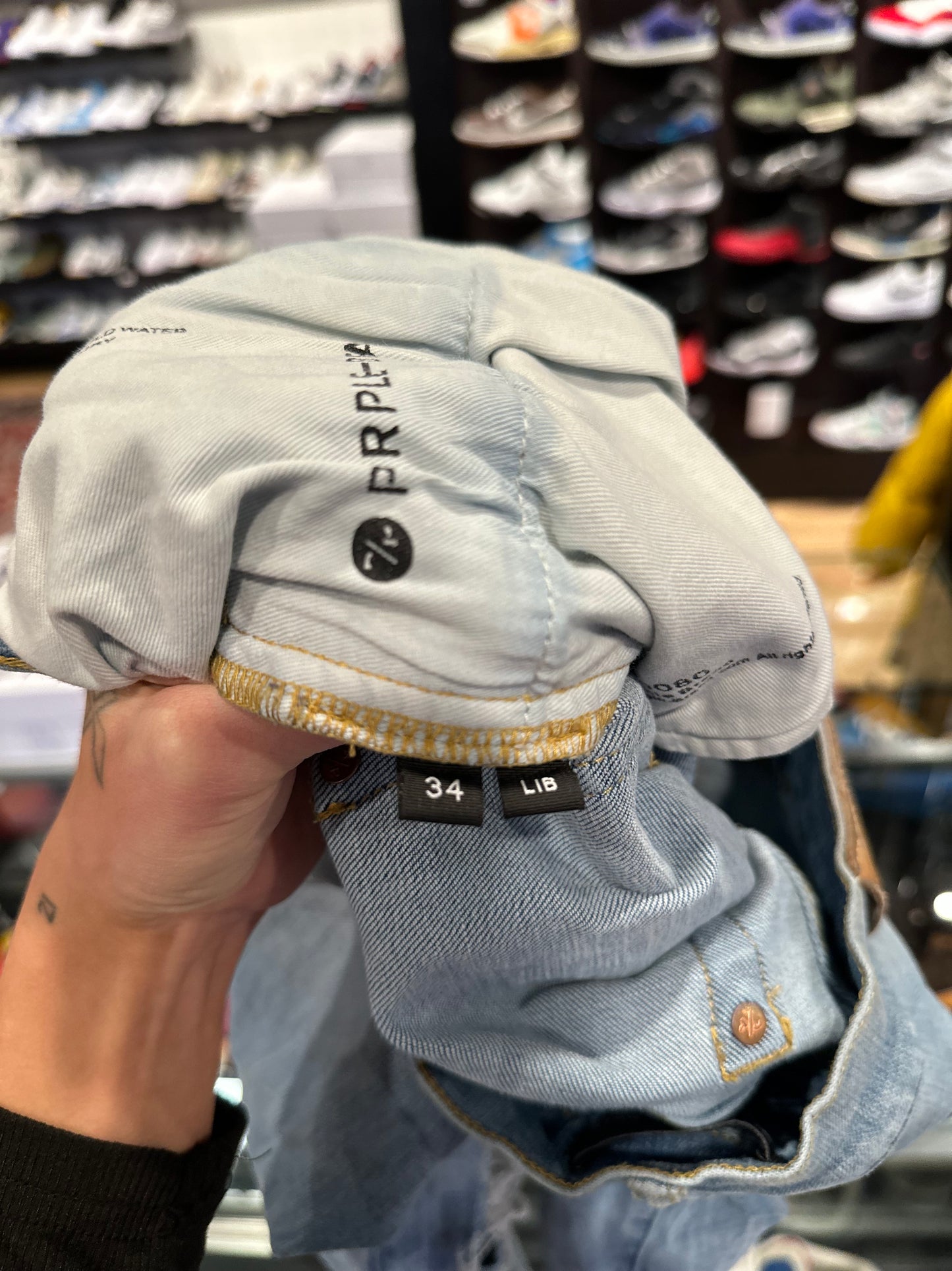 Purple Jeans Light Wash Distressed Size 34