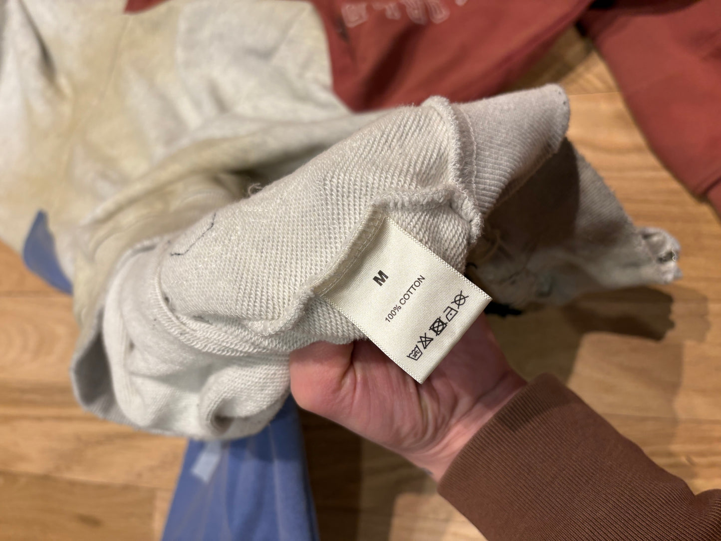 Vale Multicolor Zip Hoodie Size Medium