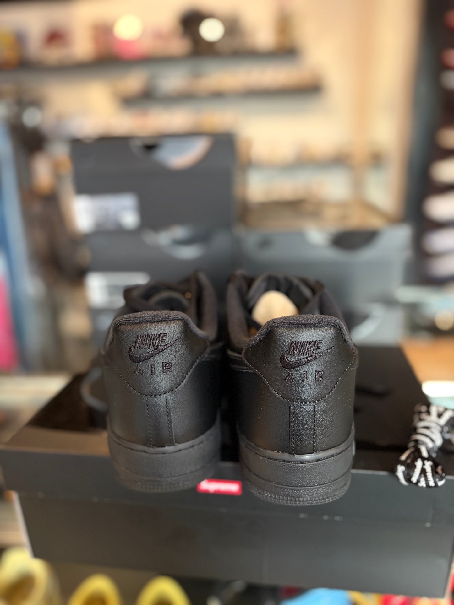 Air Force 1 Supreme Black DS OG