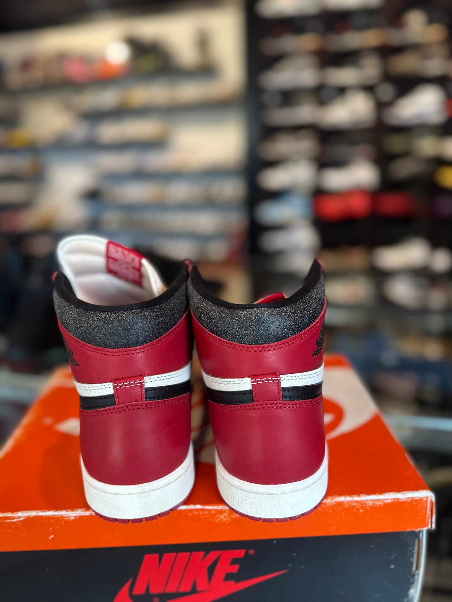 Jordan 1 Retro Lost and Found DS OG Size 10.5