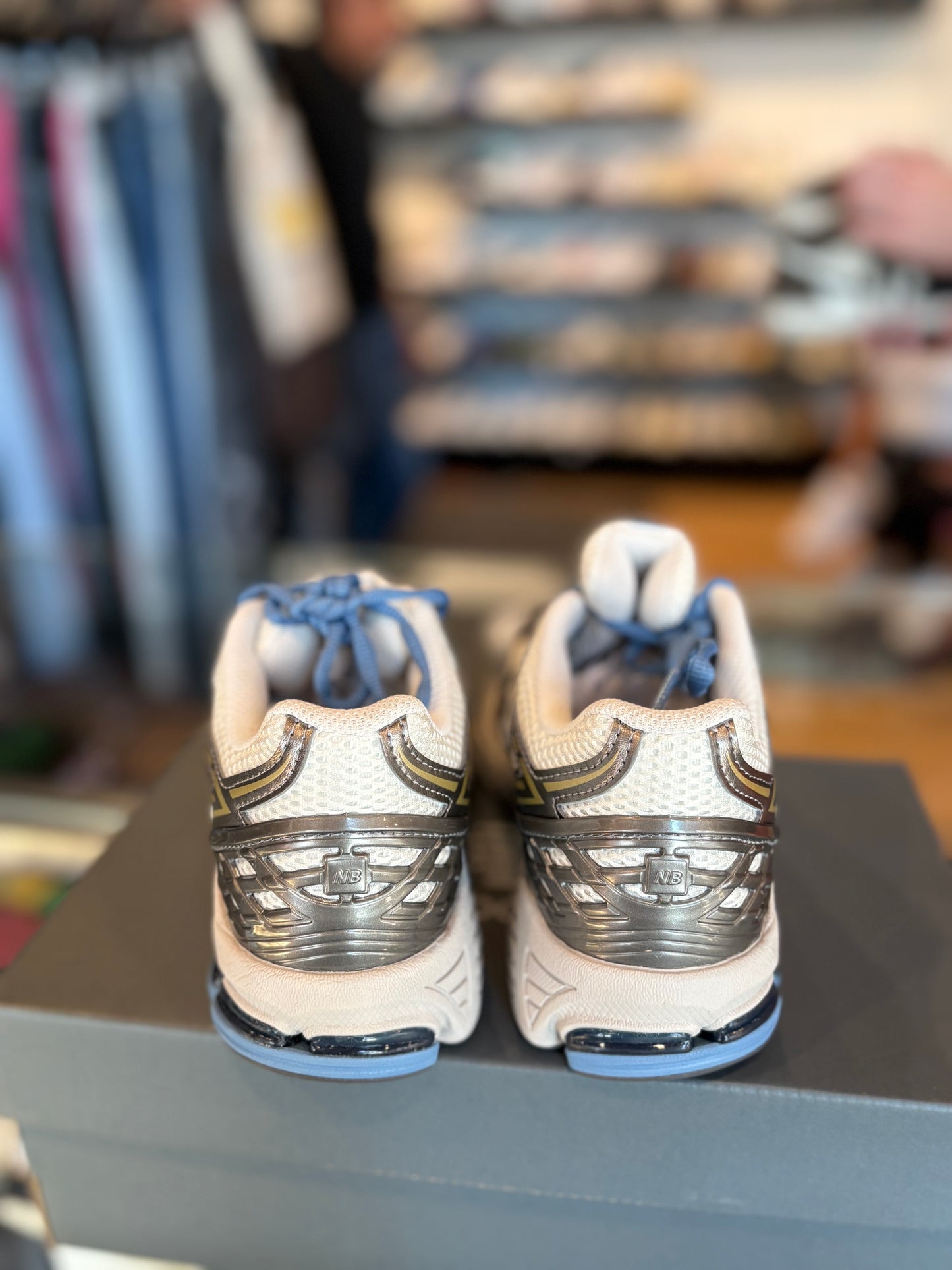 New Balance 1906 Grey/Blue DS OG Size 6