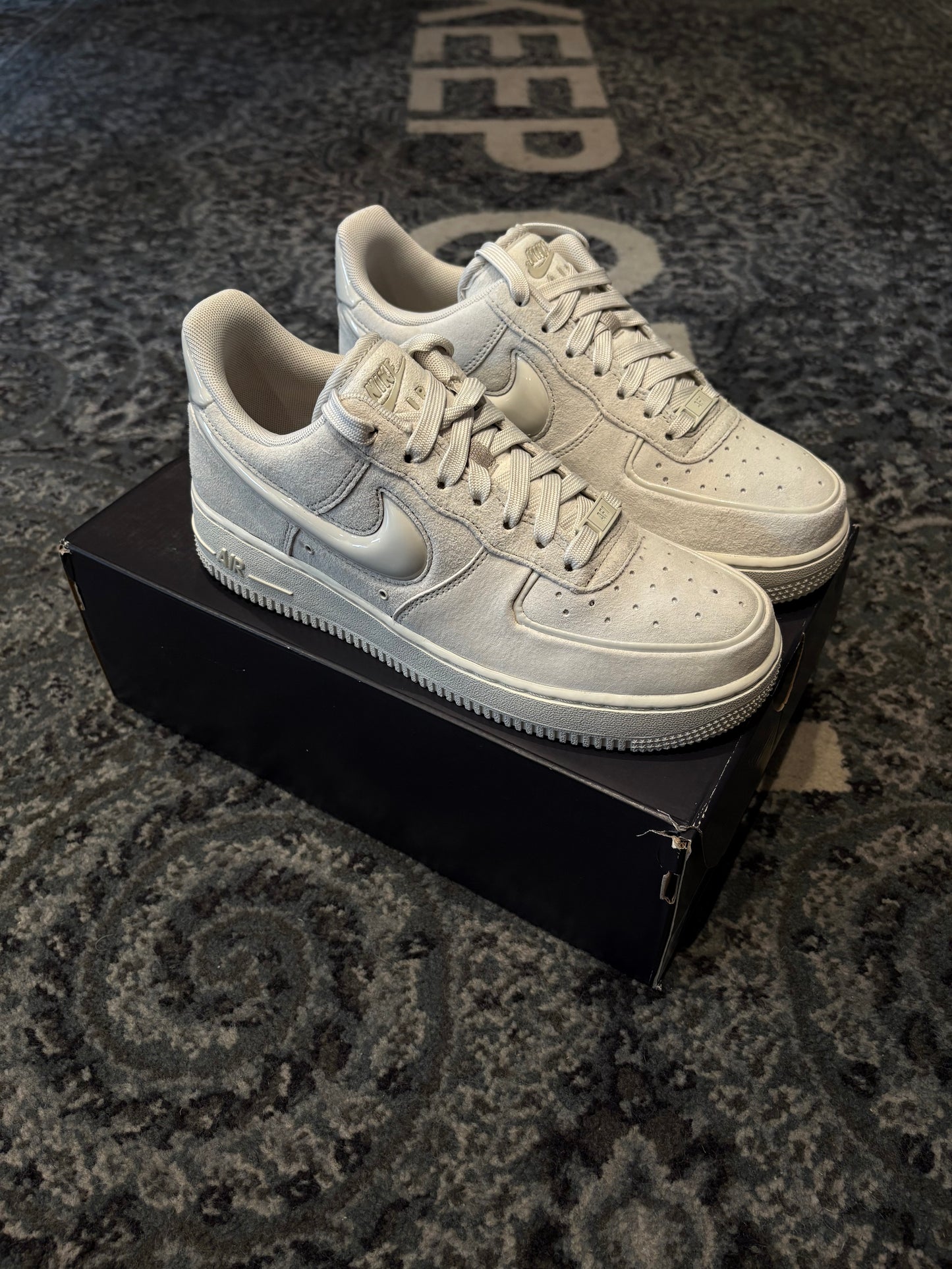 Air Force 1 Light Orewood Brown DS OG SIZE 8W