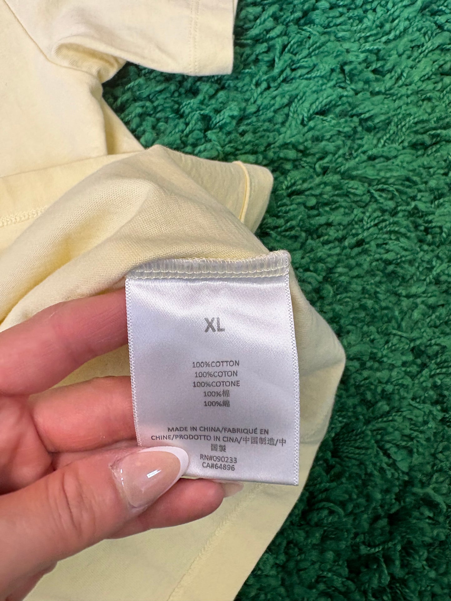FOG Essentials Tee Canary Size XL