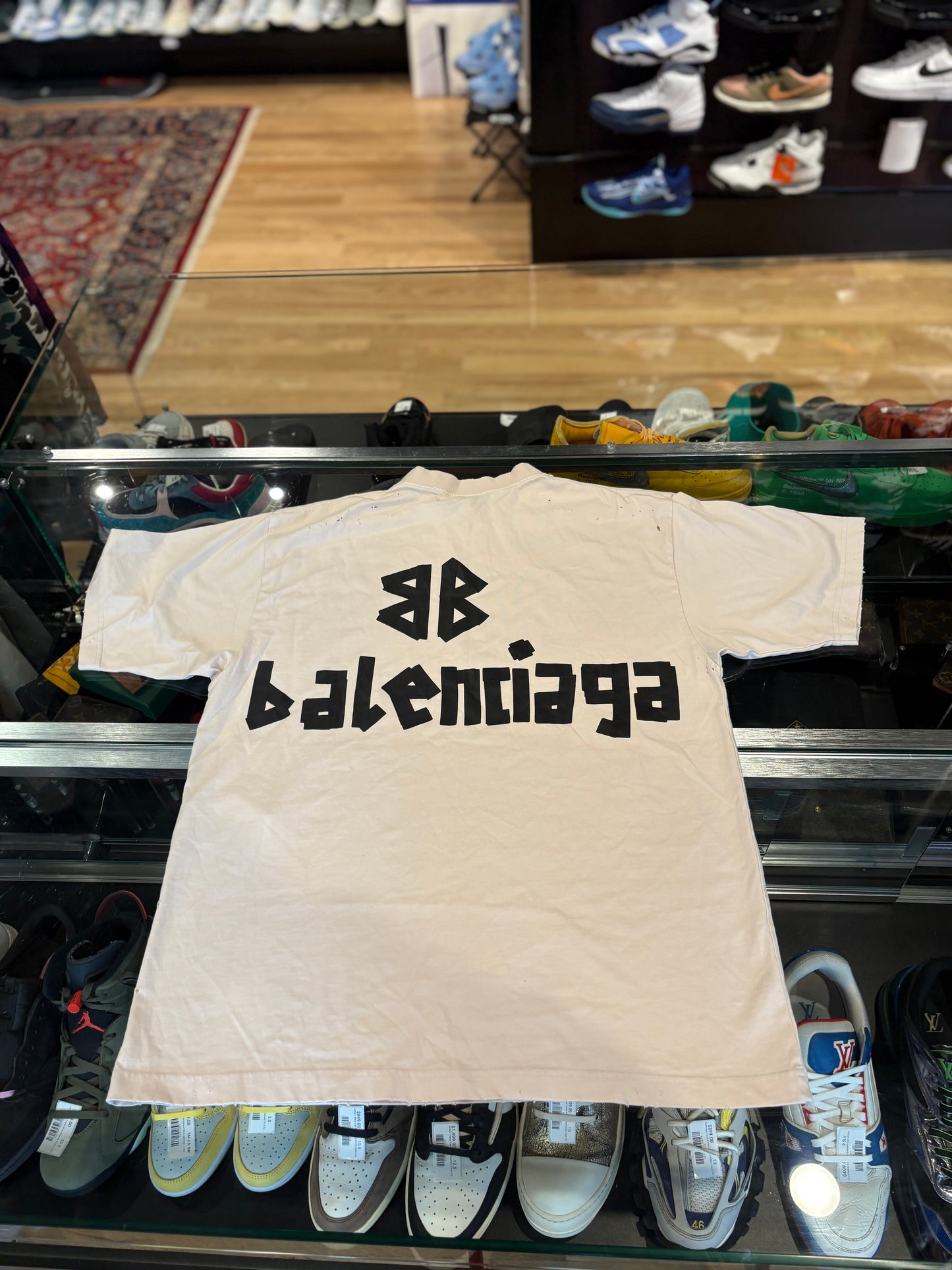 Balenciaga Cream Tee Size XS