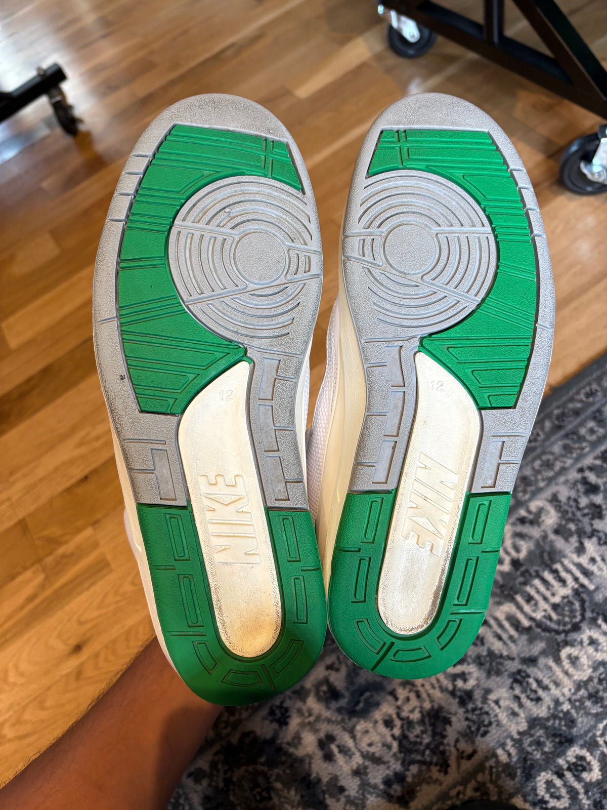 Jordan 2 Retro “Lucky Green” Clean Og Size 12