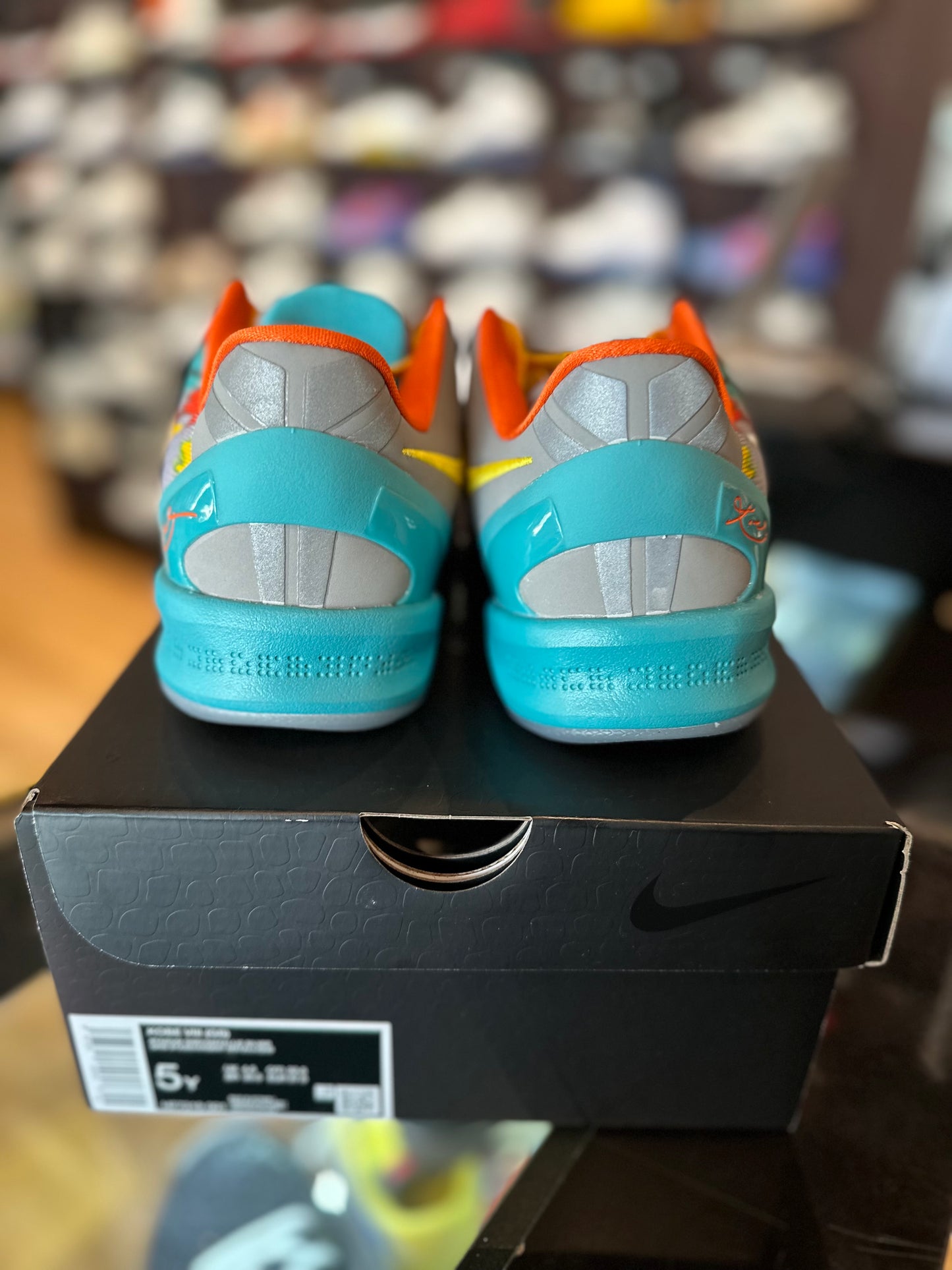 Nike Kobe 8 Venice Beach DS Sz 5