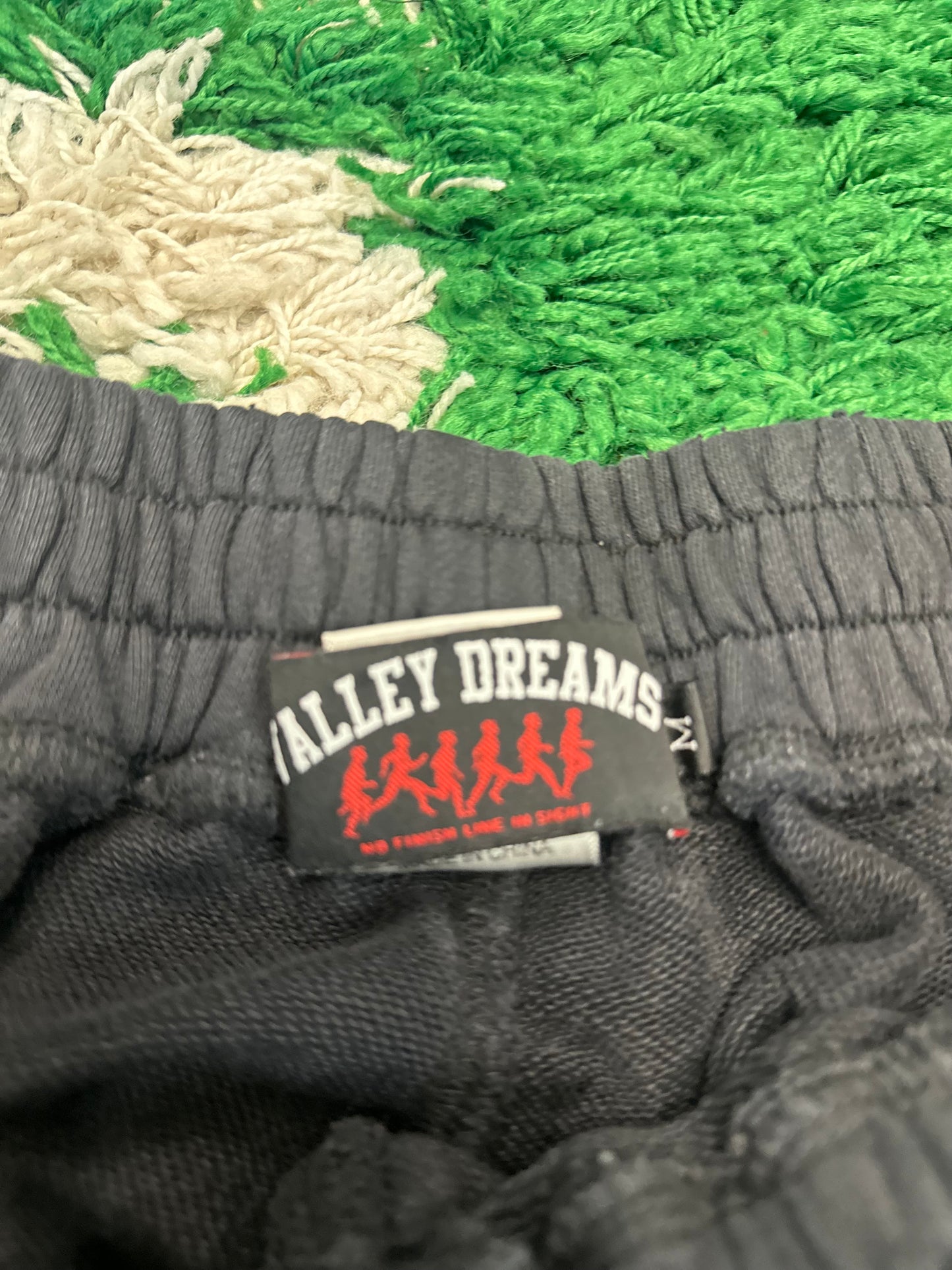 Vale Bee Sweatpants Size Medium