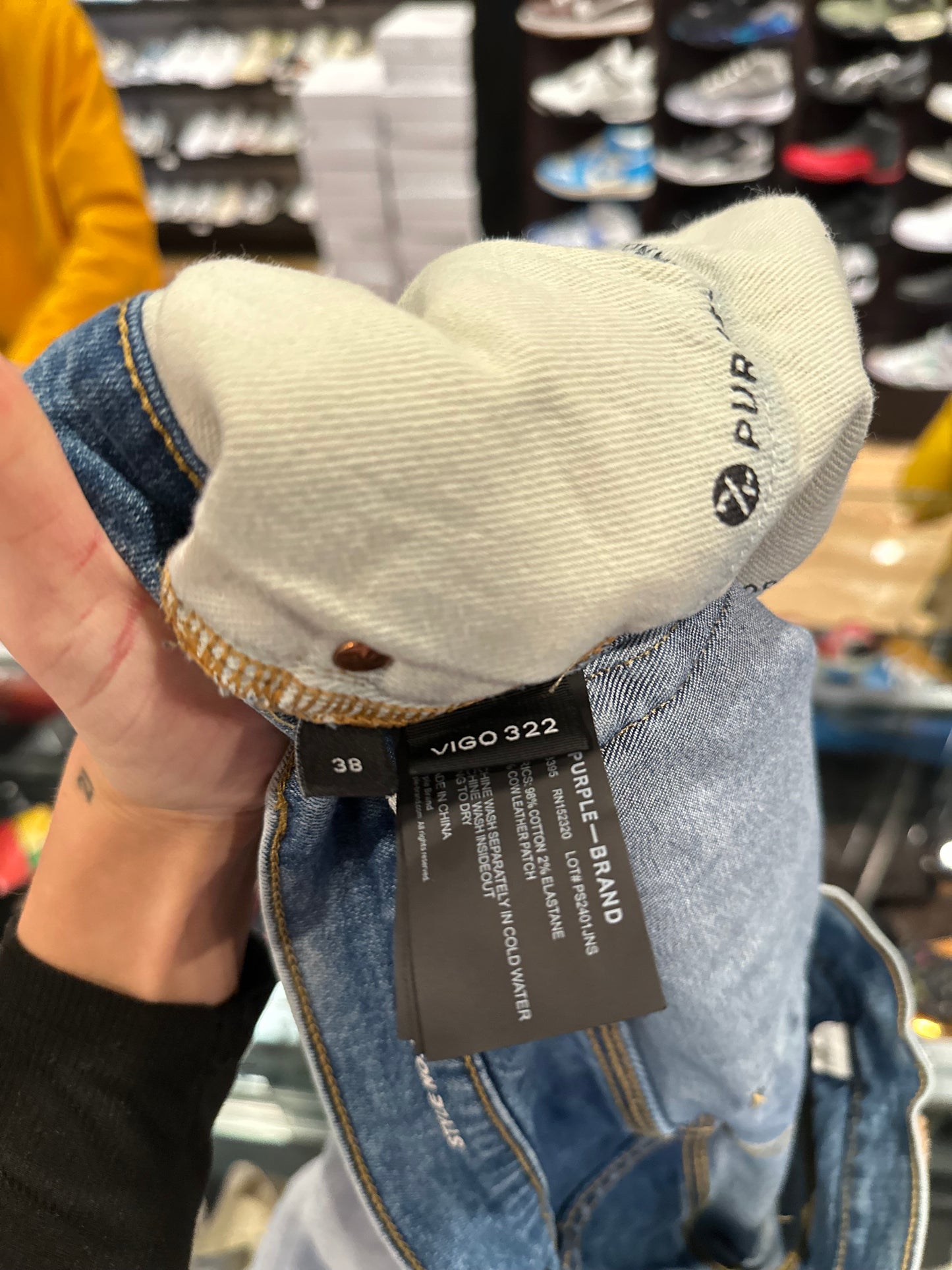 Purple Jeans Light Wash Distressed Size 38