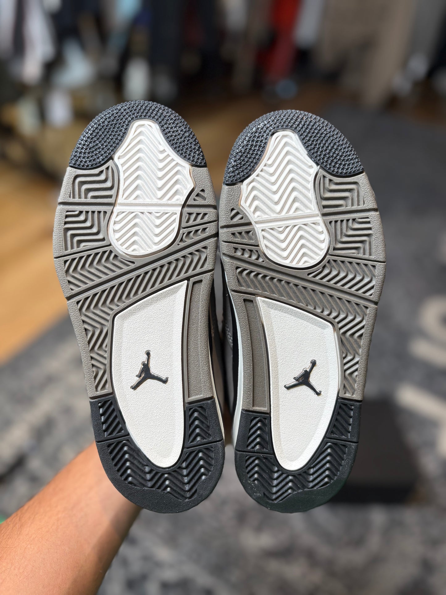 Jordan 4 Retro “Cavestone” Ds Og Size 1.5Y
