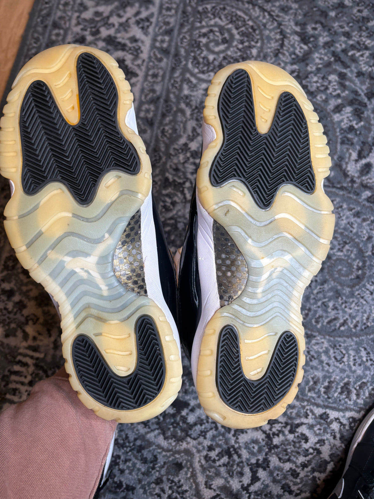 Jordan 11 Retro “DMP Gratitude” Clean Nb Size 10
