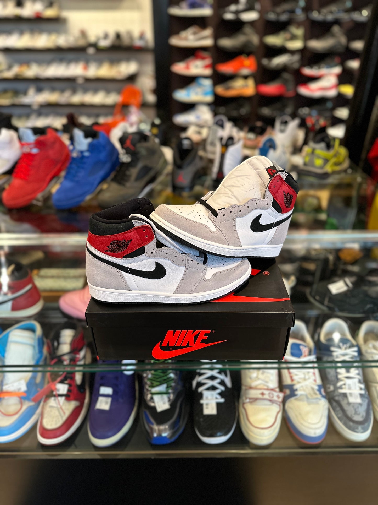 Jordan 1 High ‘Smoke Grey’ DS OG all size 10.5