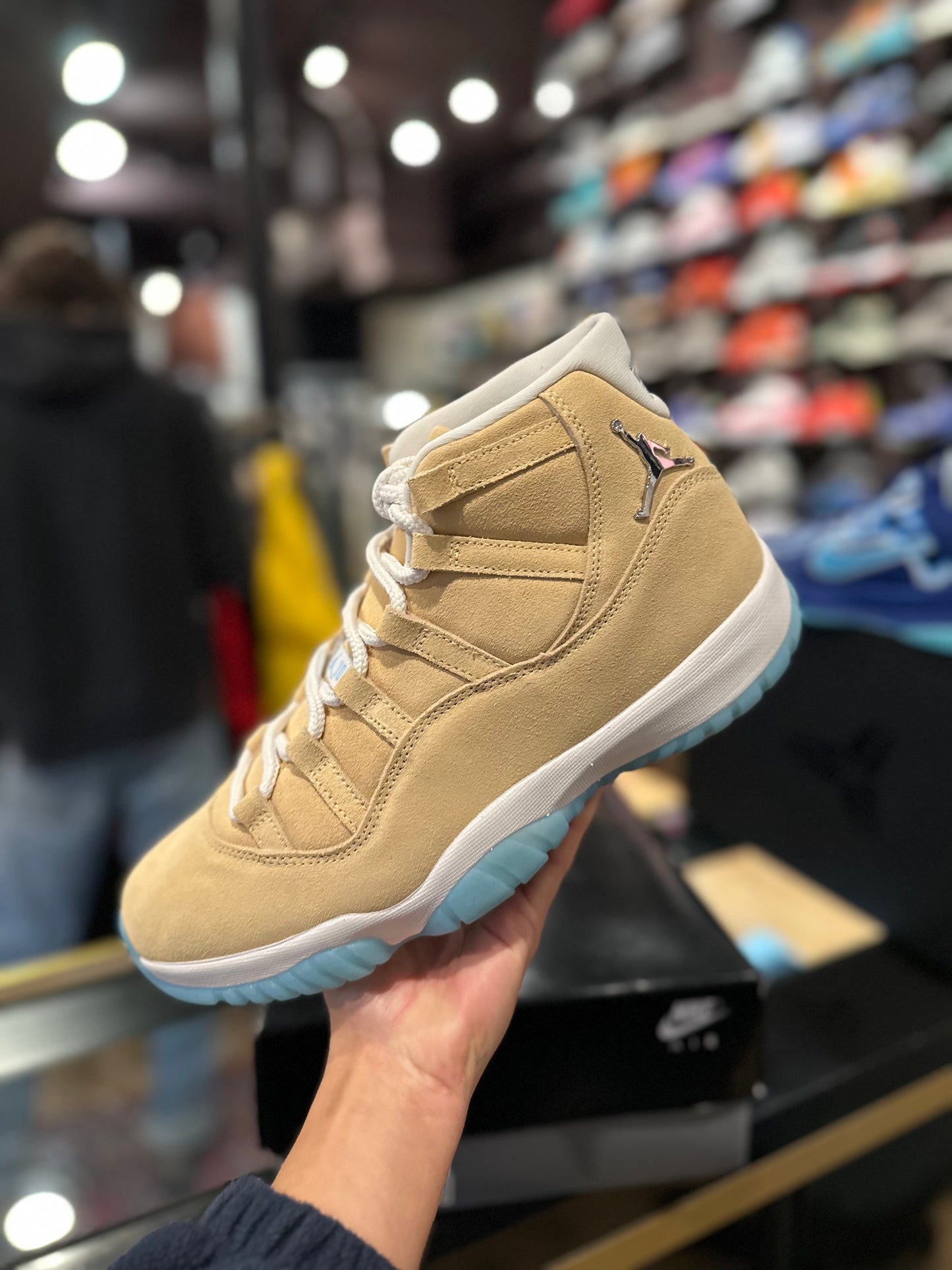 Jordan 11 Retro H-Town DS OG Size 10.5