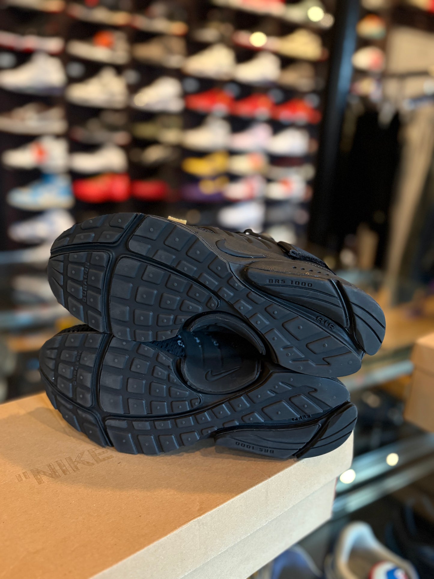 Presto Off-White Black Clean OG Size 9