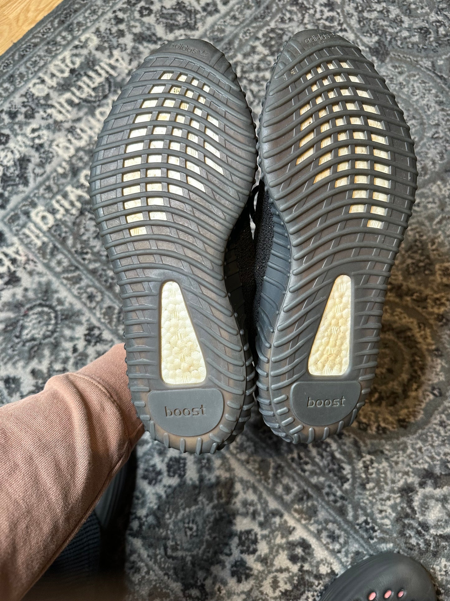 Yeezy 350 V2 “Copper” Clean Nb Size 11