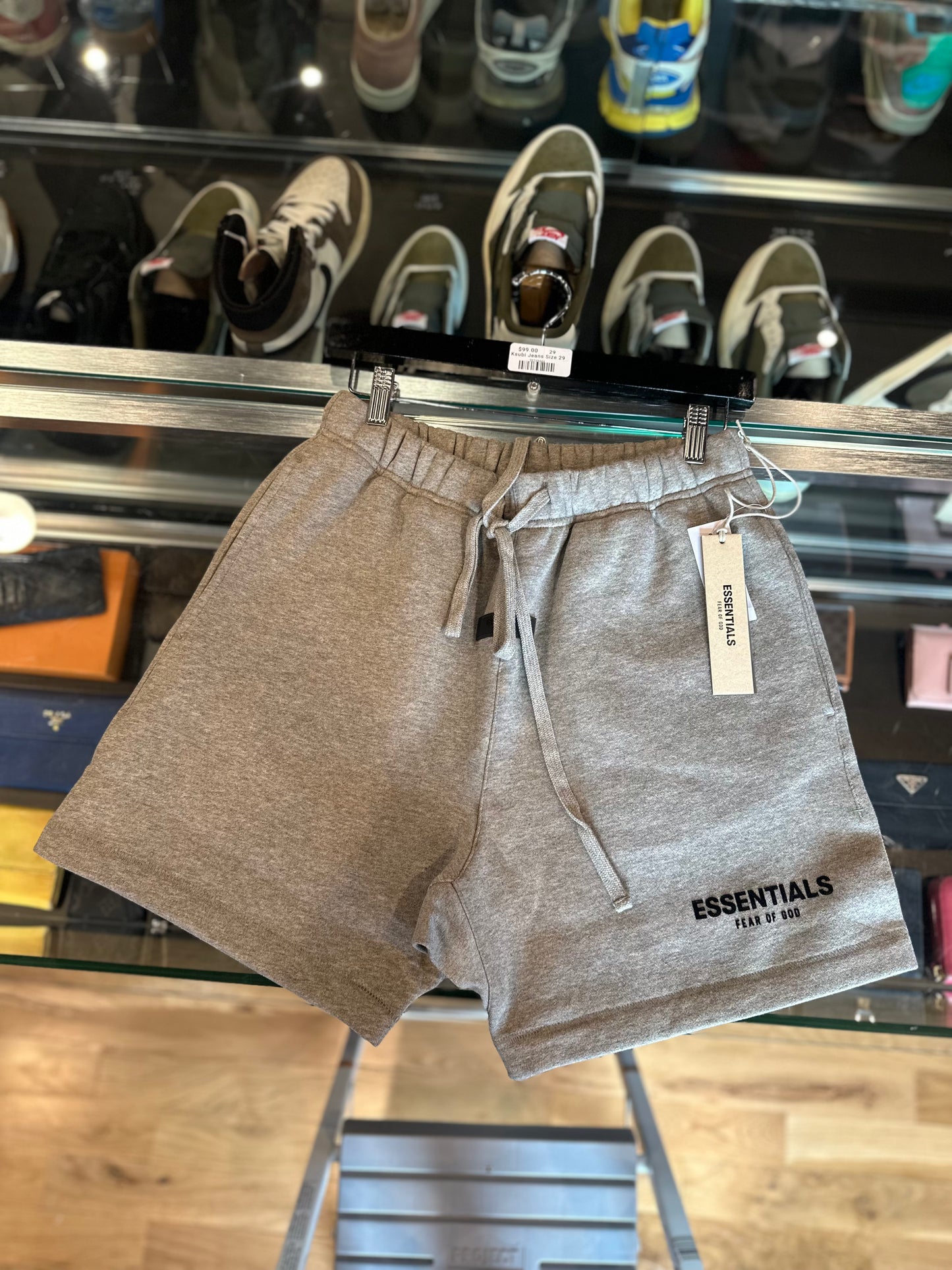 FOG Essentials Shorts Dark Oatmeal DS