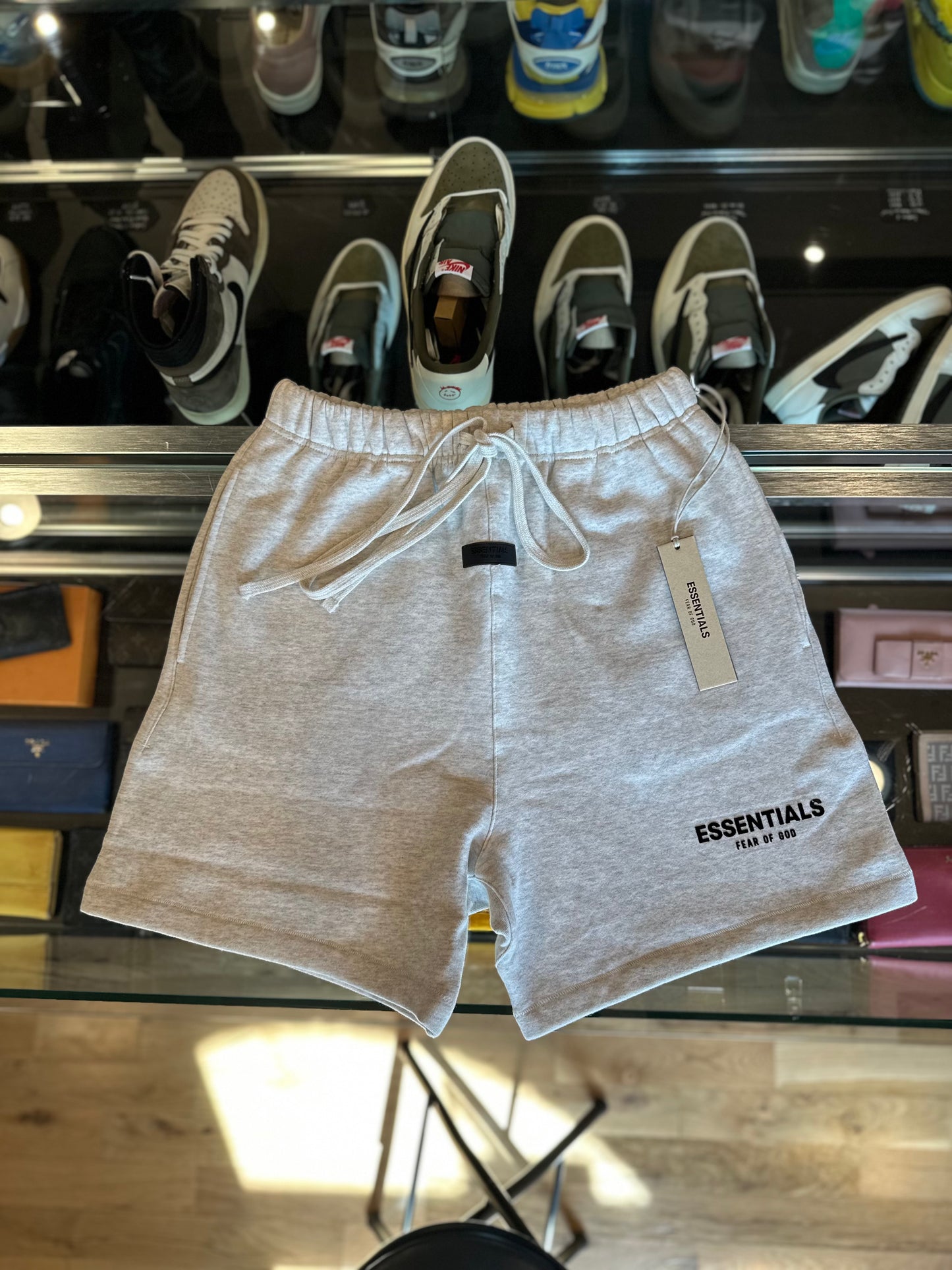 FOG Essentials Shorts Light Oatmeal DS