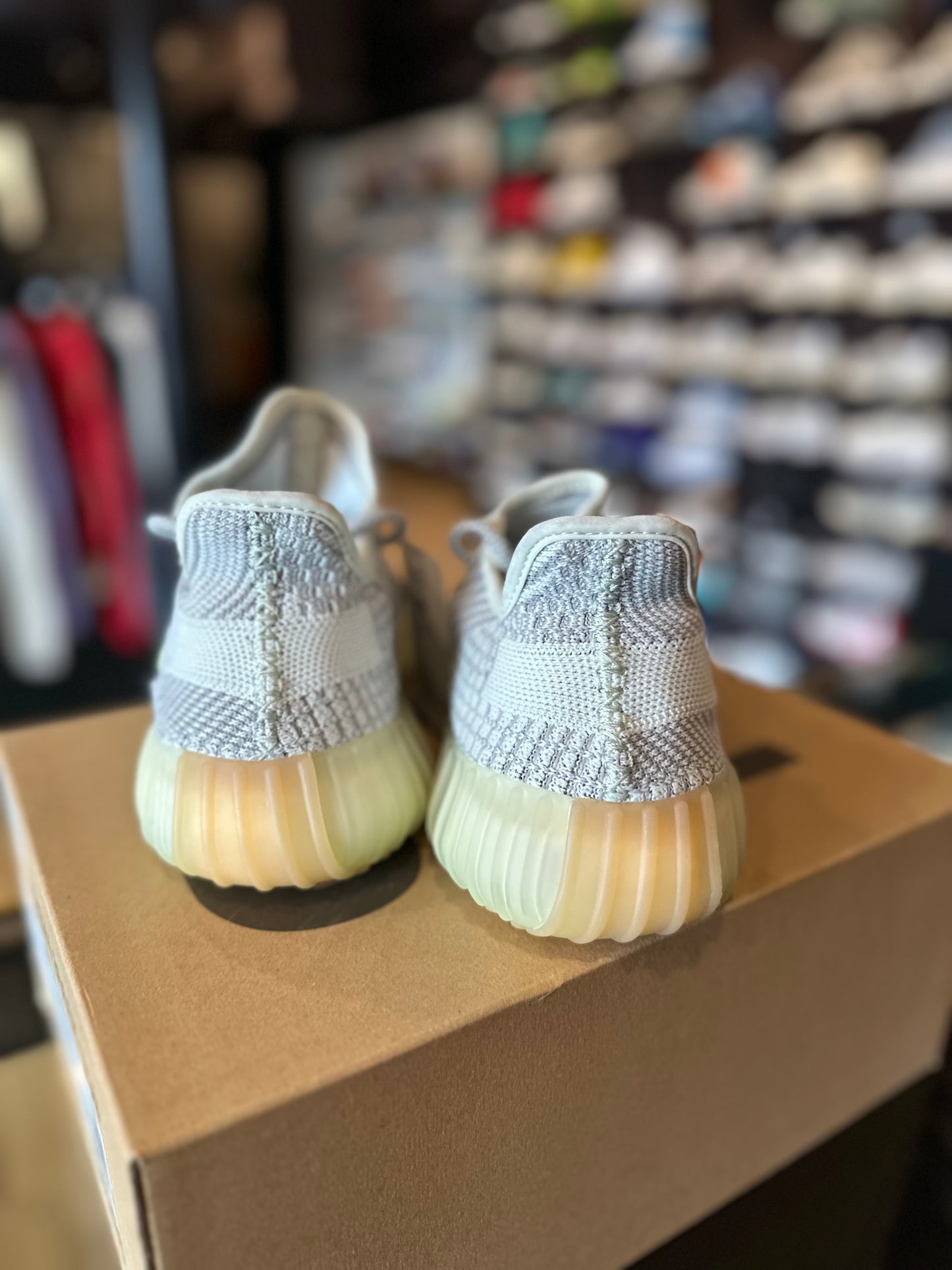 Yeezy 350 Boost Yeshaya DS OG Size 8