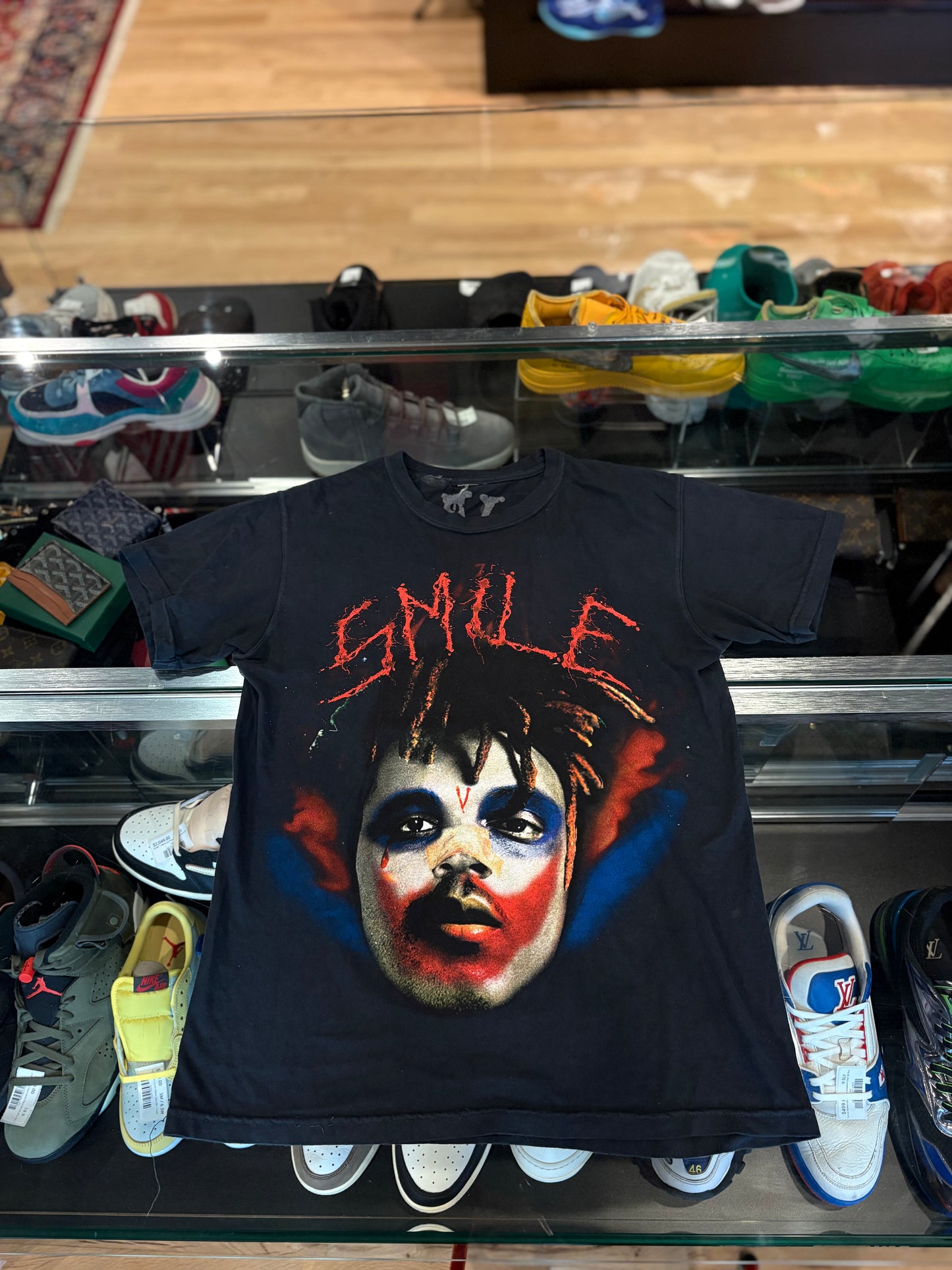 Vlone Smile Tee Size Small