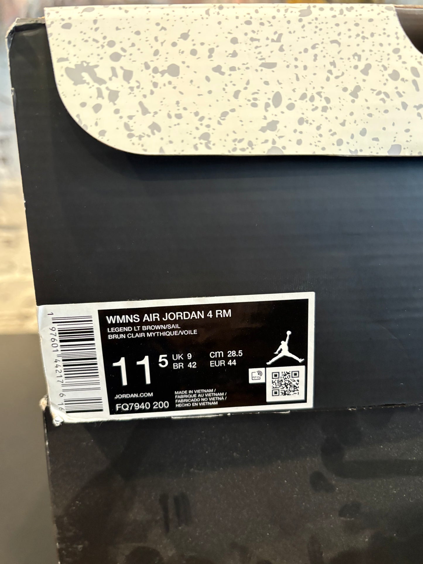 Jordan 4 RM Legend Light Brown DS OG Size 10