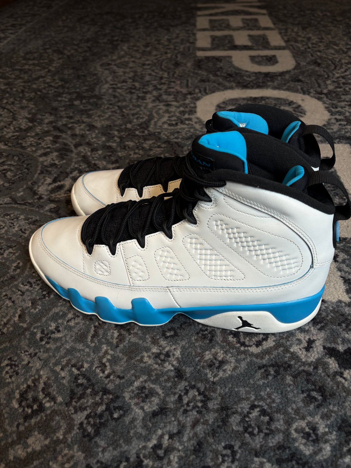 Jordan 9 Retro “Powder Blue” Clean Nb Size 10