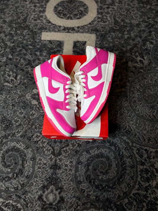 Nike Dunk Low “Laser Fuchsia” DS OG SIZE 5.5