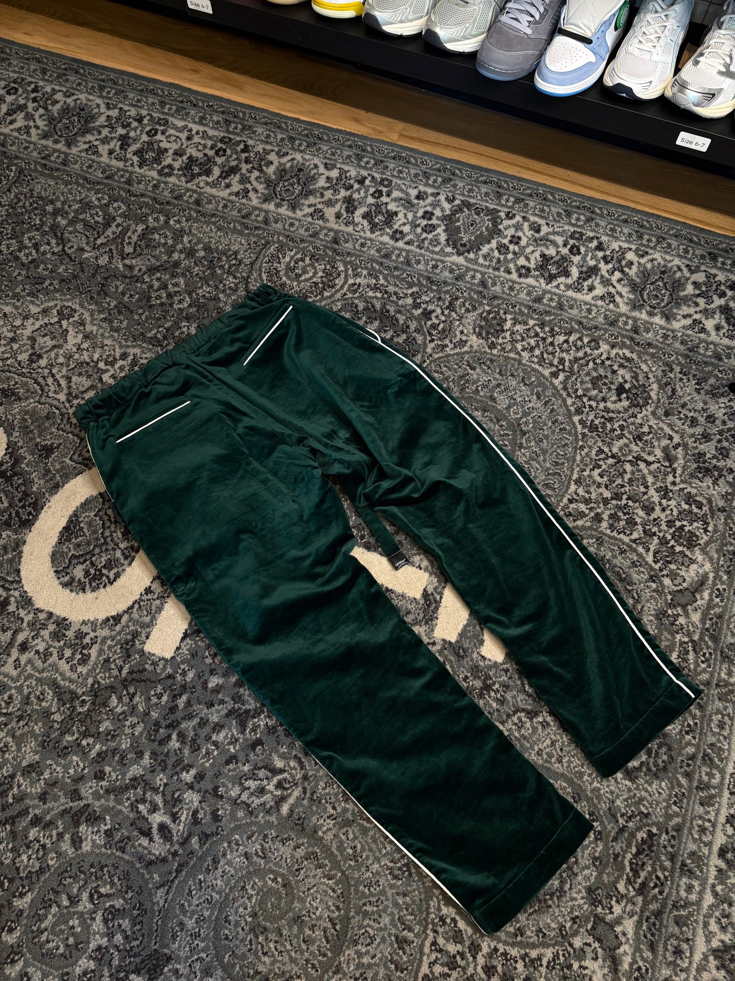 Off-White Green Velour Pants Size Large