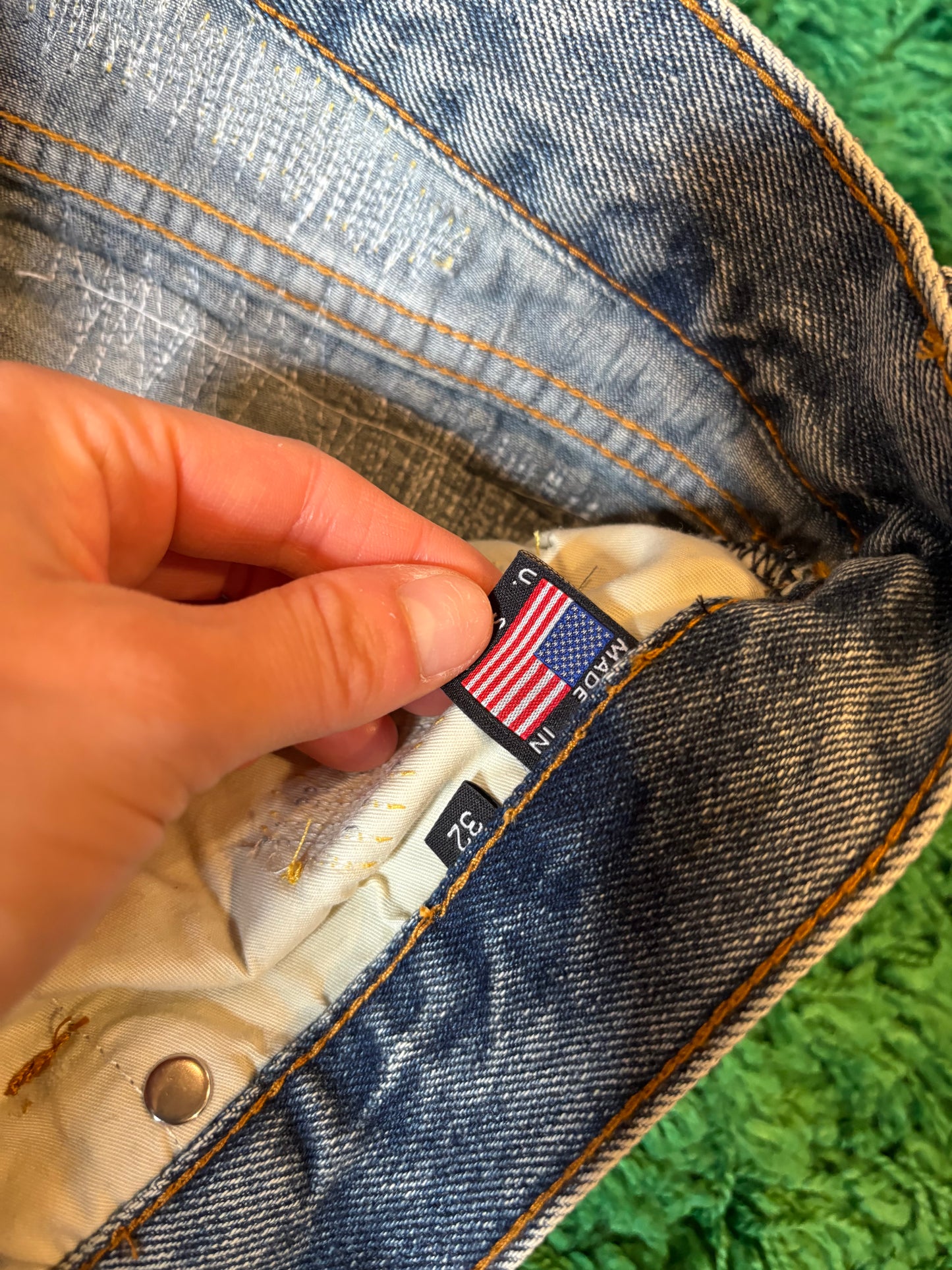 Lost Shadows Jeans Size 32
