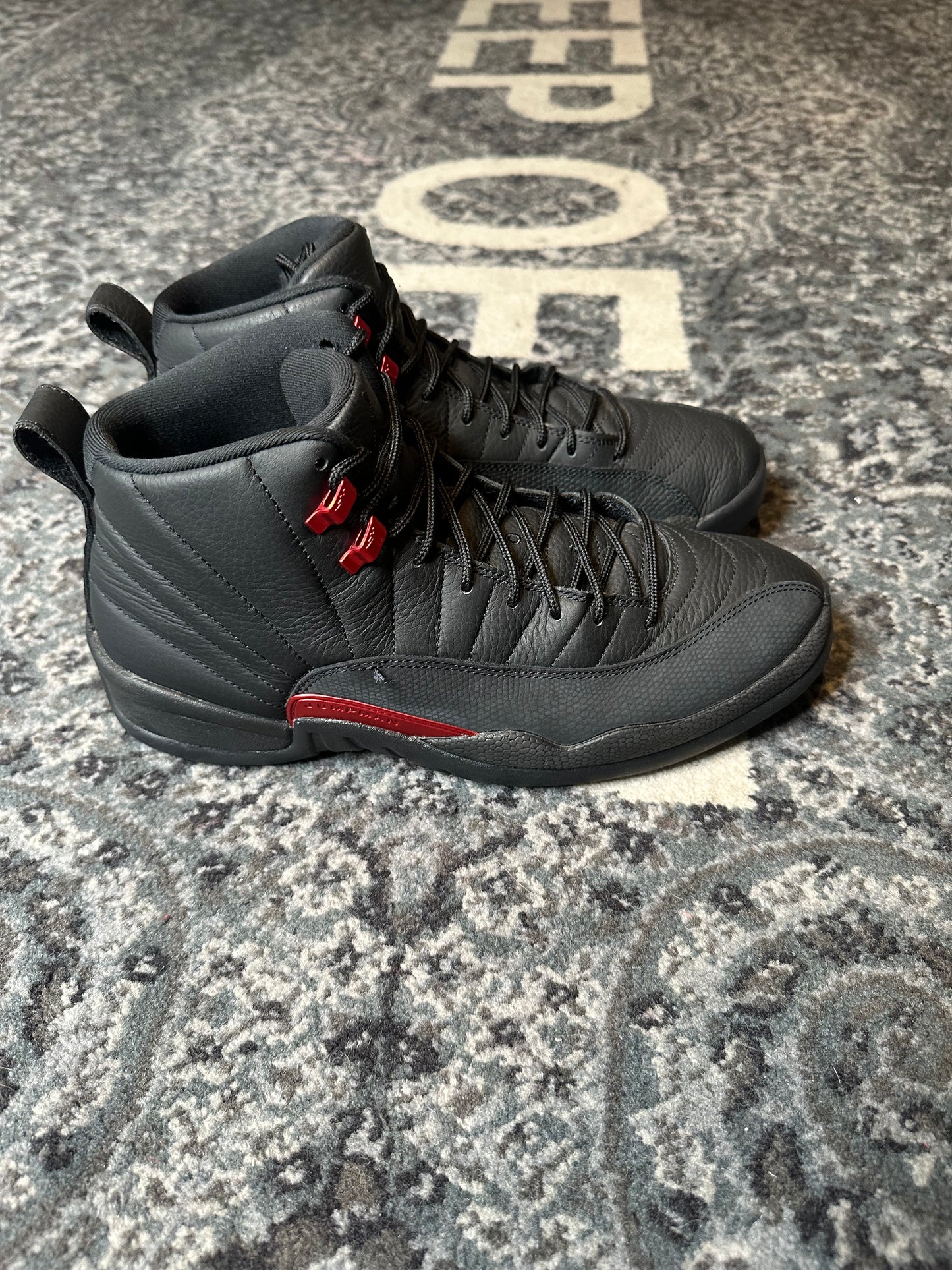 Jordan 12 Retro “Bloodline” Clean Nb Size 11