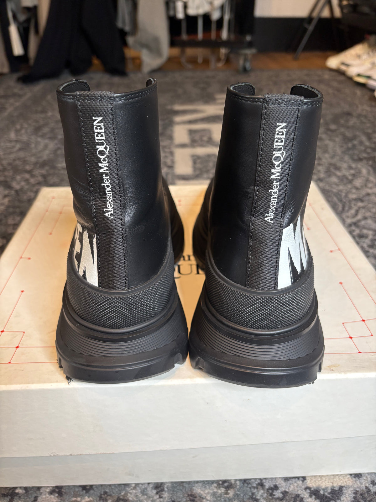 Alexander McQueen Tread Slick Boot “Leather Graffiti Black White” Clean Og Size 8(41 EU)