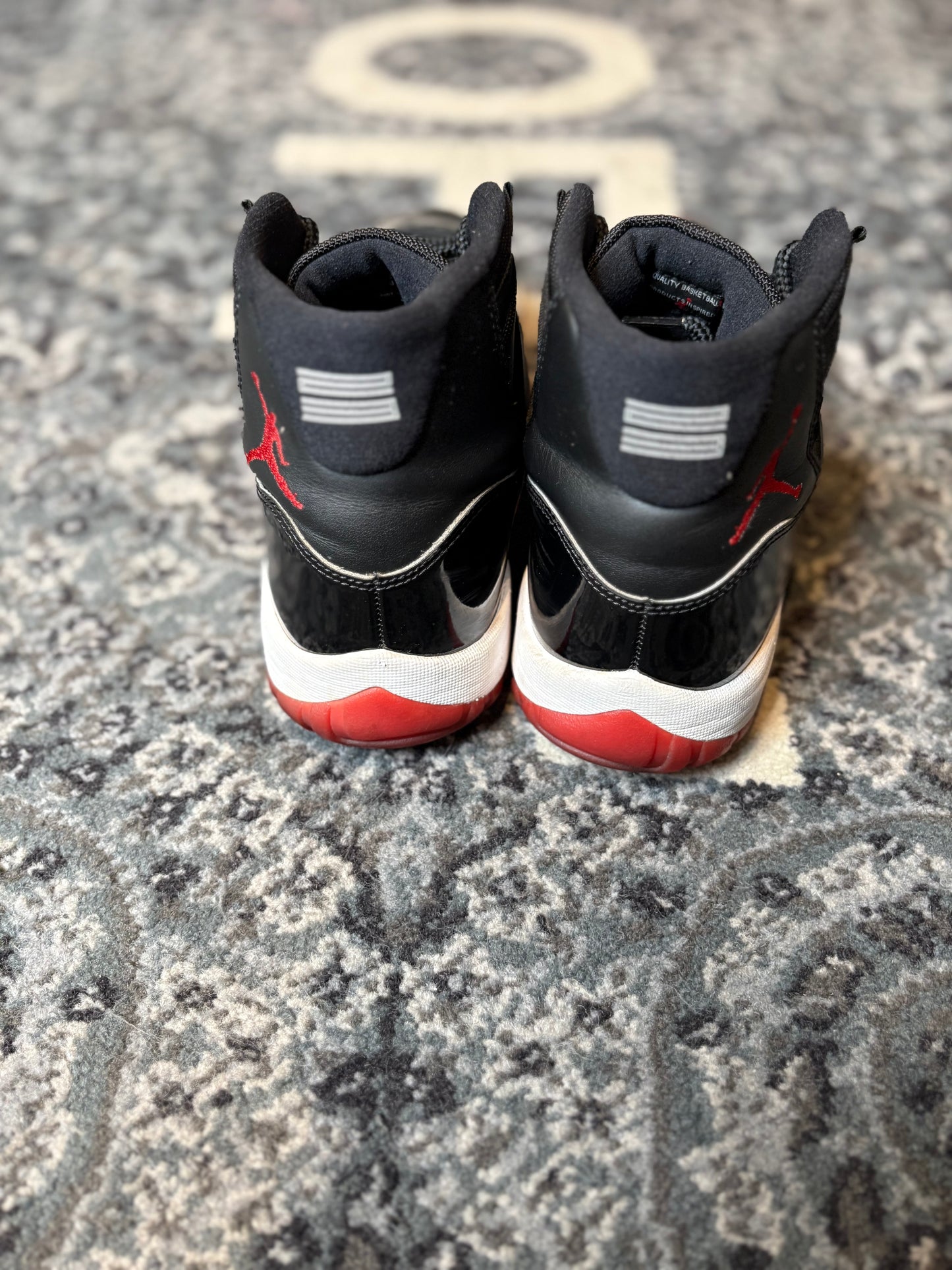 Jordan 11 Retro “Bred” Clean Nb Size 11