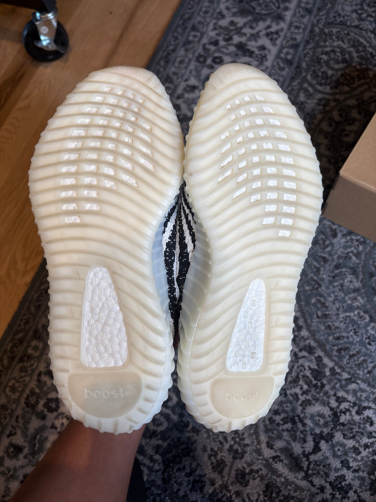 Yeezy 350 V2 “Zebra” Vnds Og Size 11