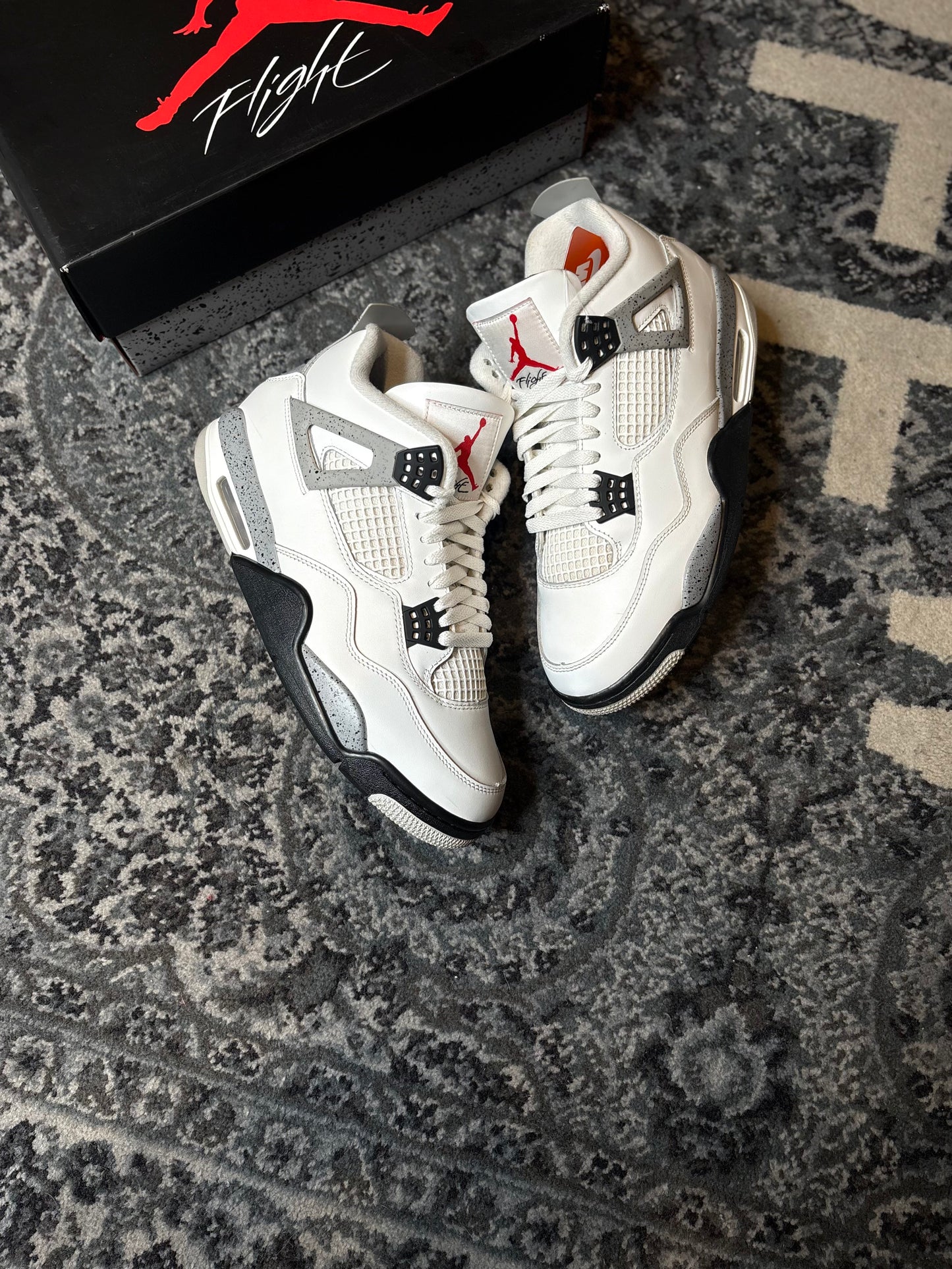 Jordan 4 Retro “White Cement” Clean Og Size 10