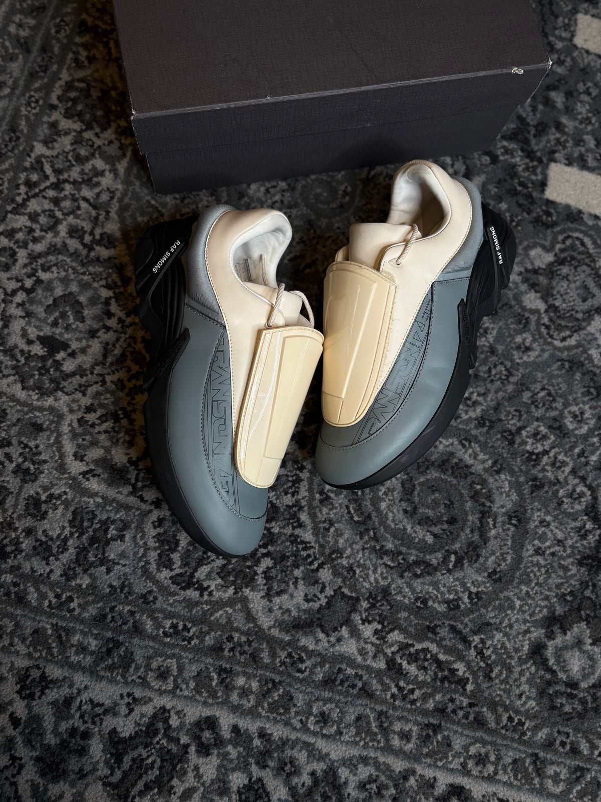 RAF Simons Antei “Cream Grey” Vnds Og Size 11(44 EU)