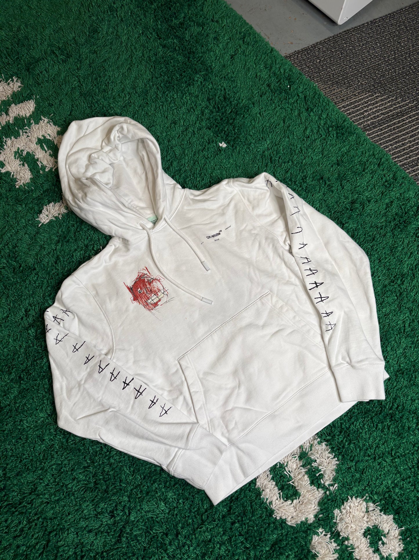 Off-White Avant-Garde Hoodie White Size Medium