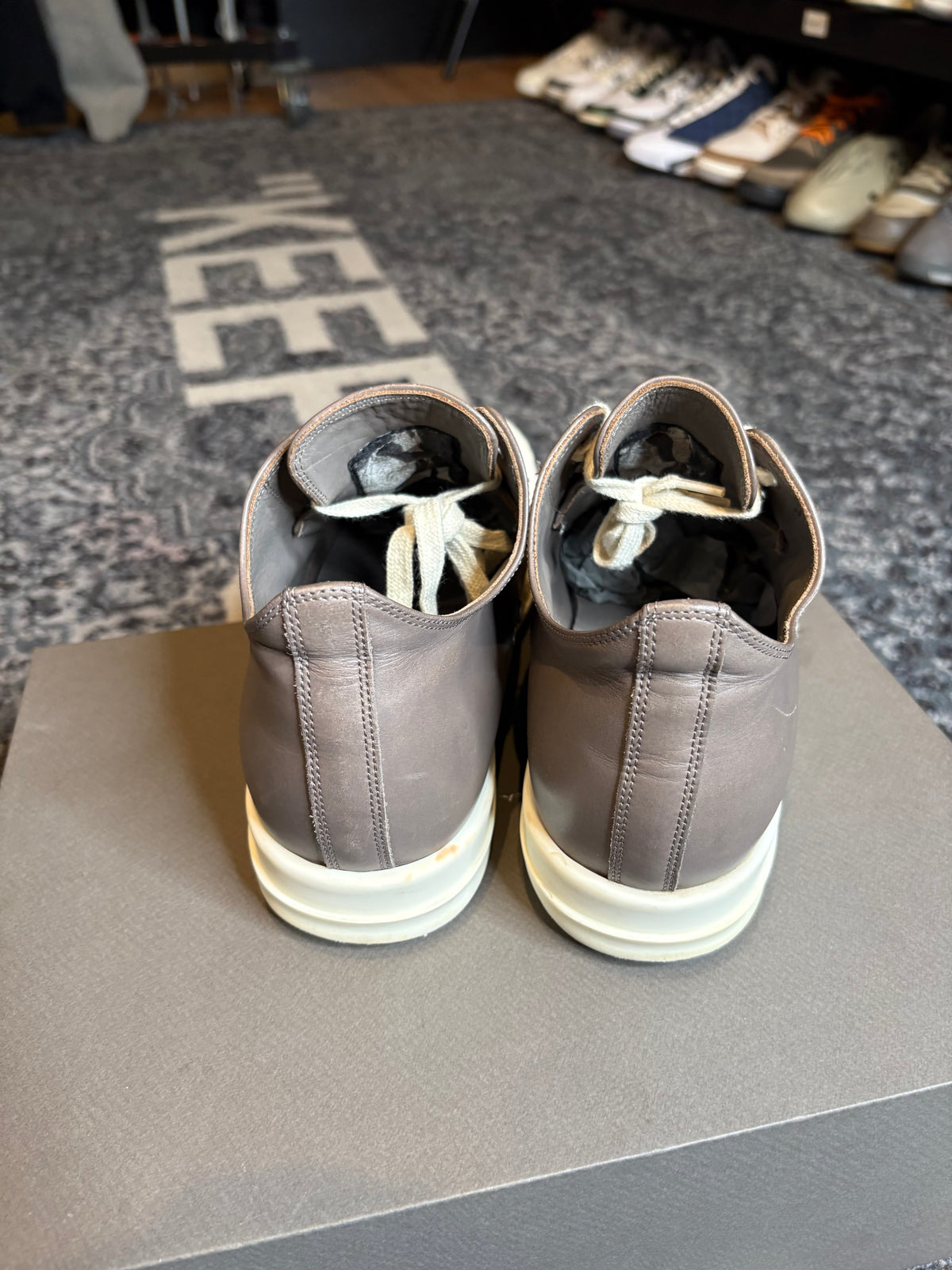 Rick Owen’s Ramone Dark Brown Og Clean Size 7.5